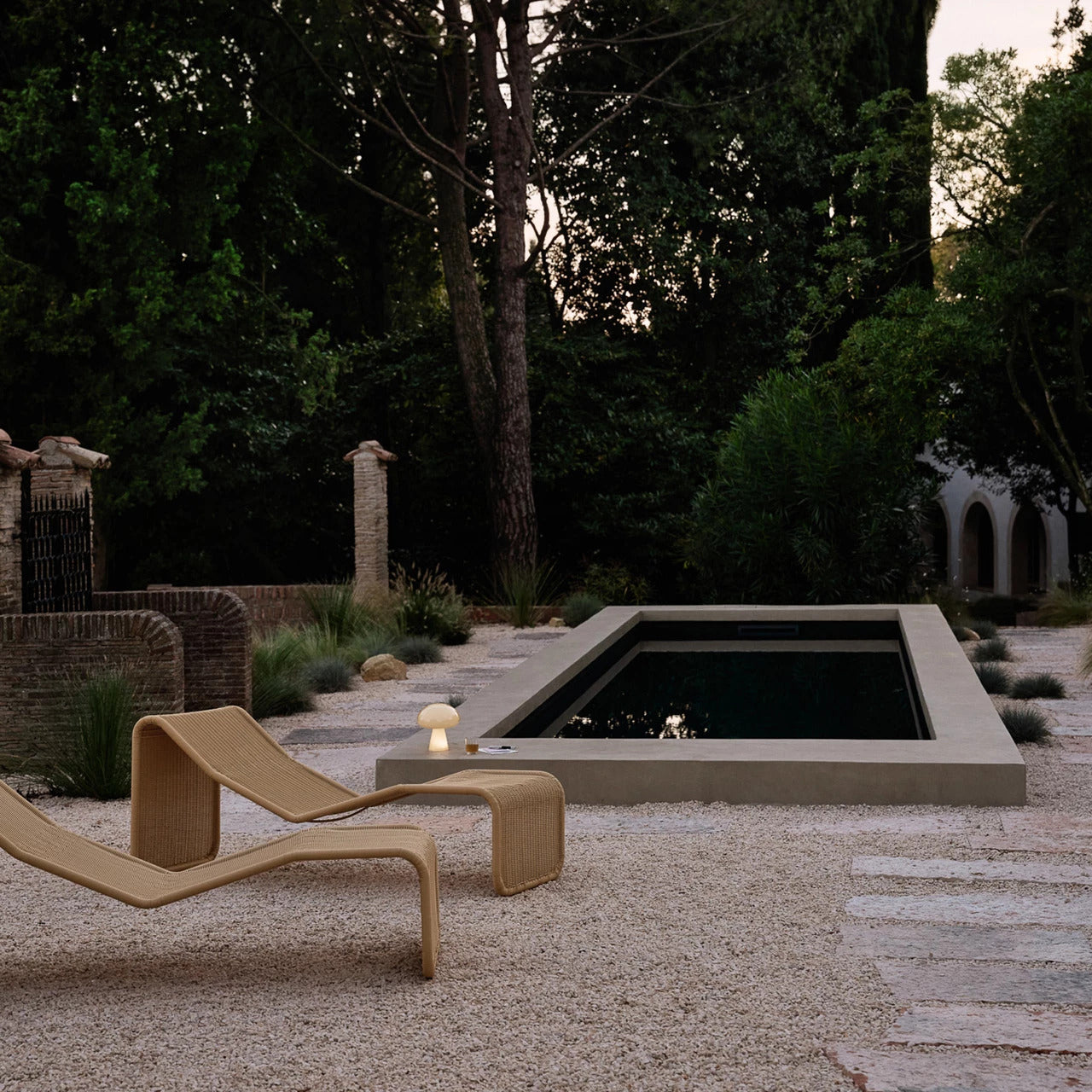 P3S Chaise Lounge: Outdoor