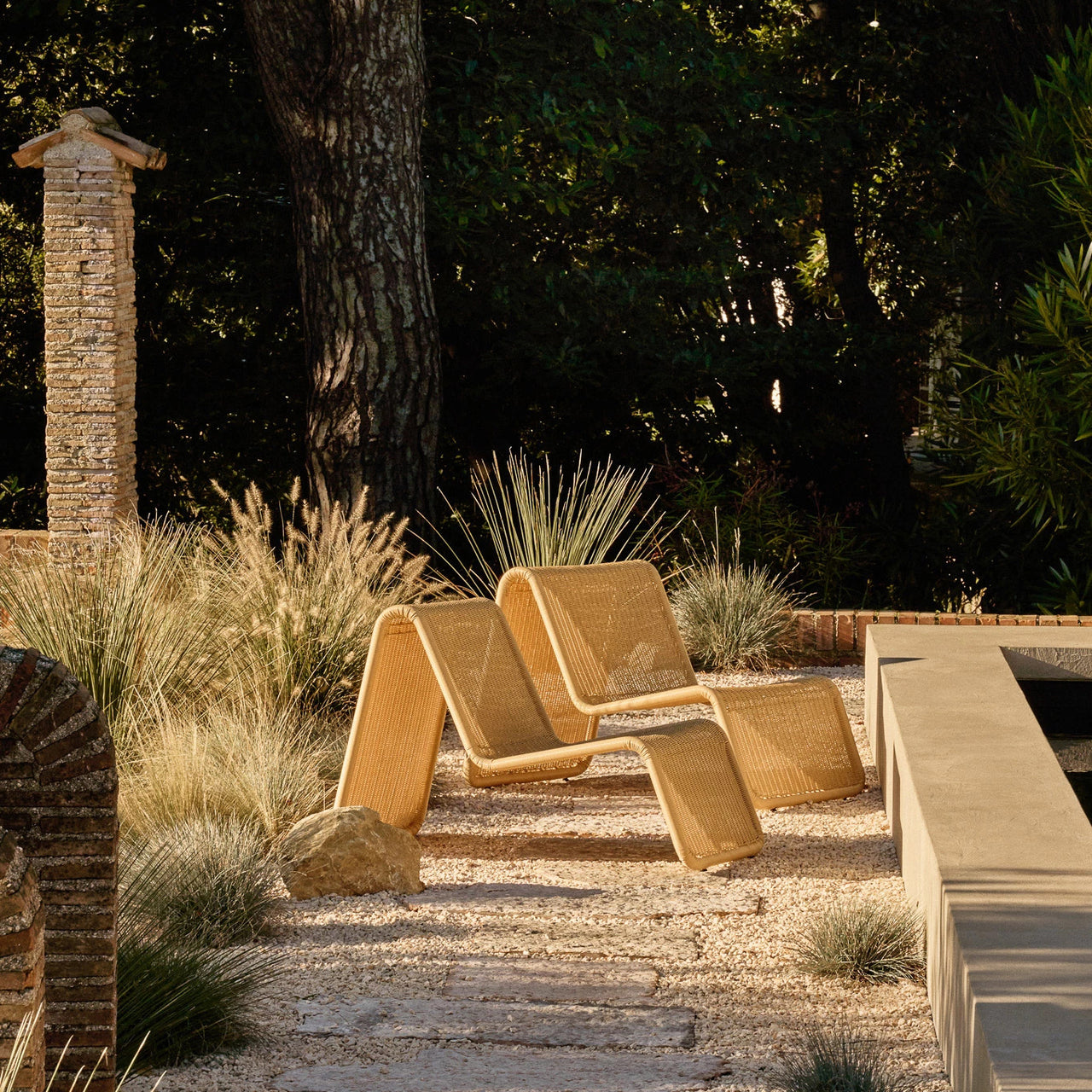 P3S Chaise Lounge: Outdoor