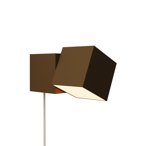 Arpeggio Wall Light: Walnut