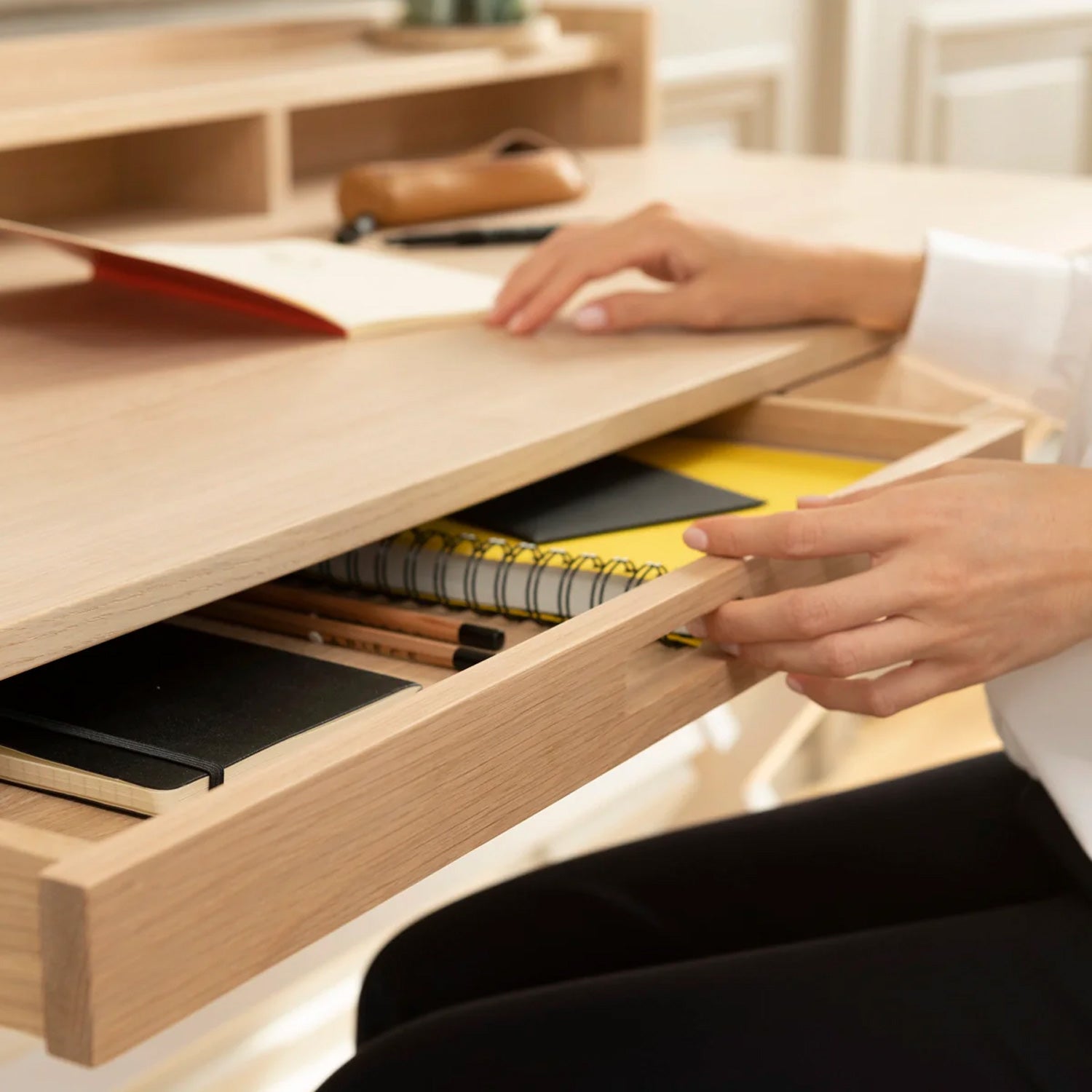 Hyppolite Desk