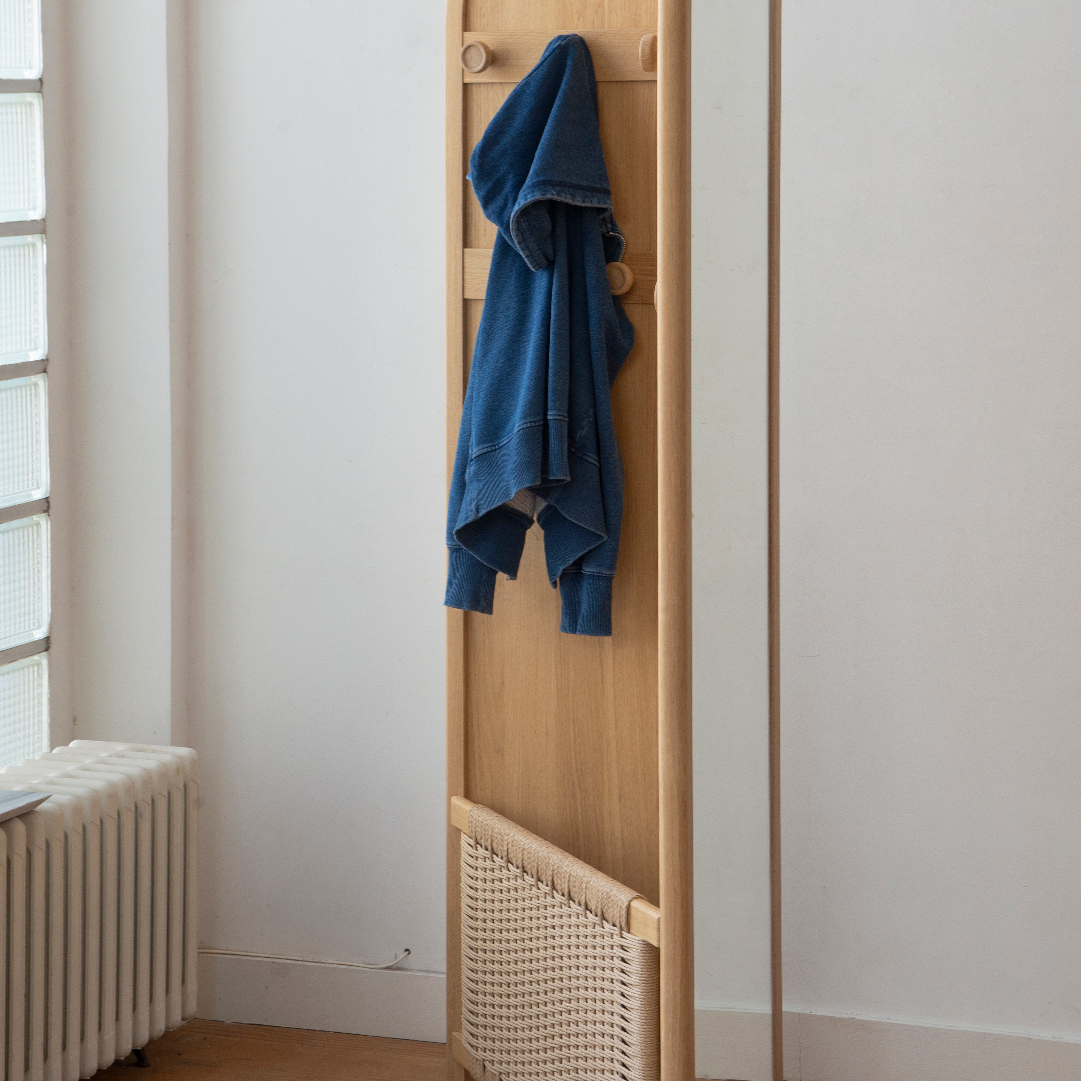 Cabine Dresser with Mirror