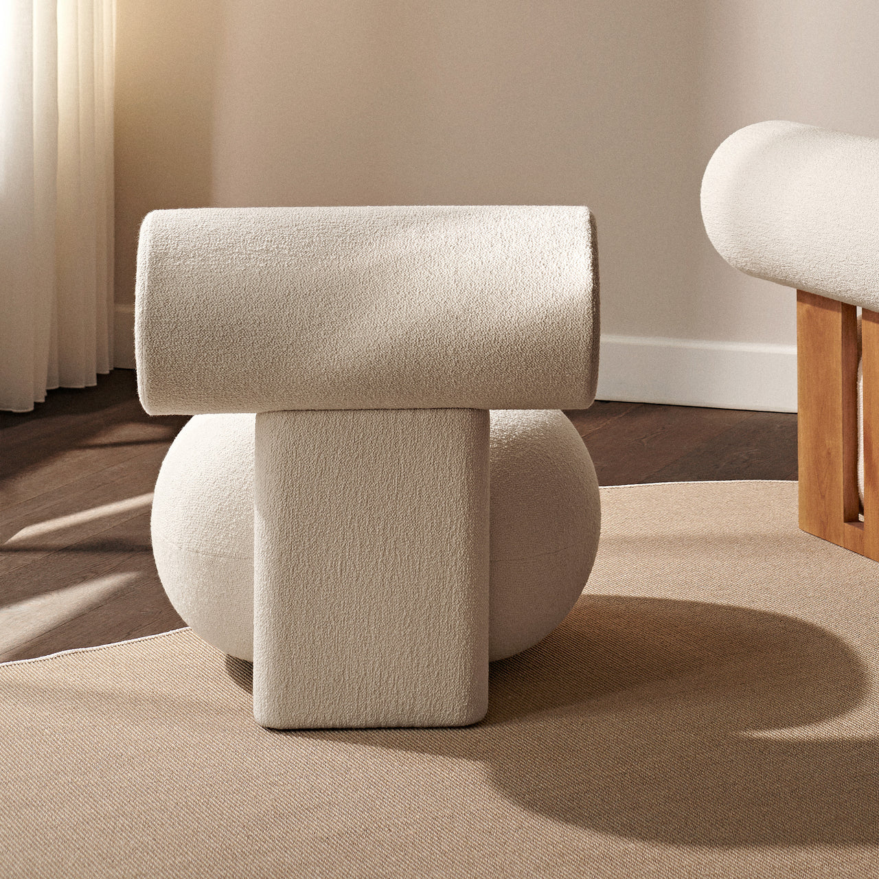 Hippo Lounge Chair: Full Upholstered