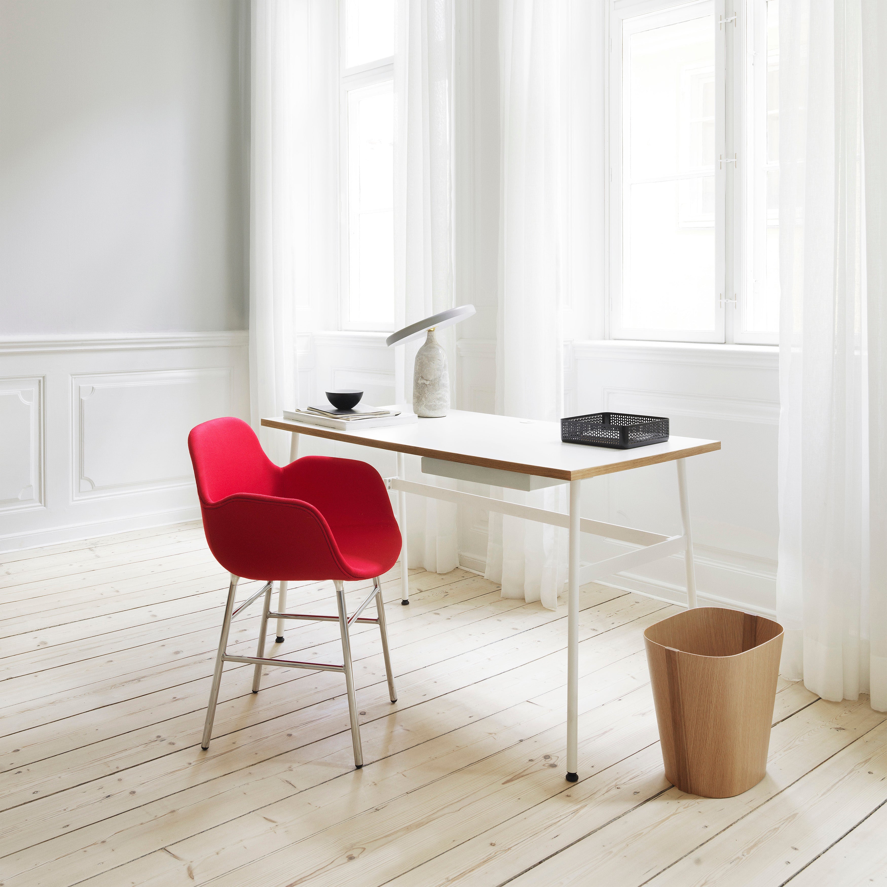 Eddy Table Lamp