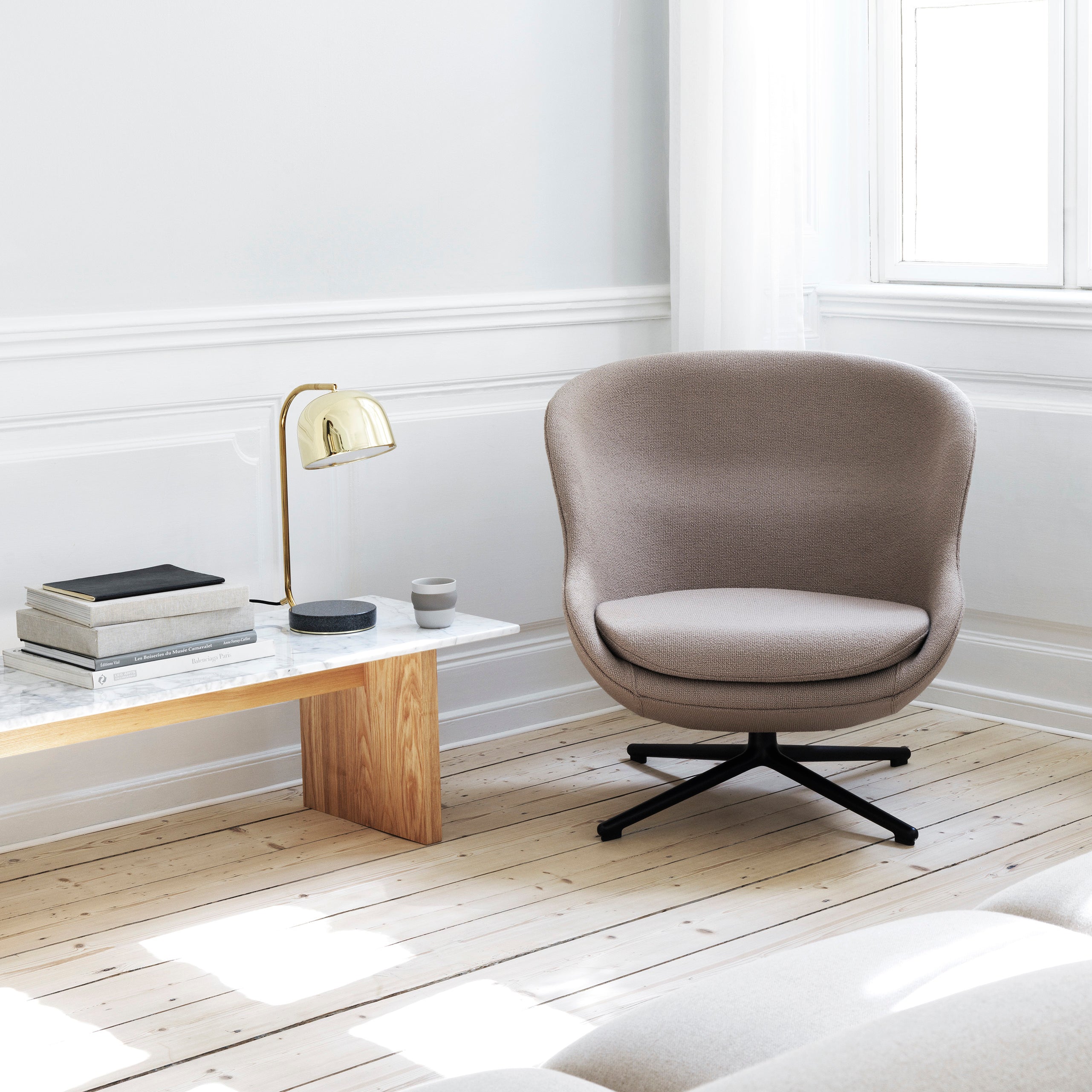Grant Table Lamp