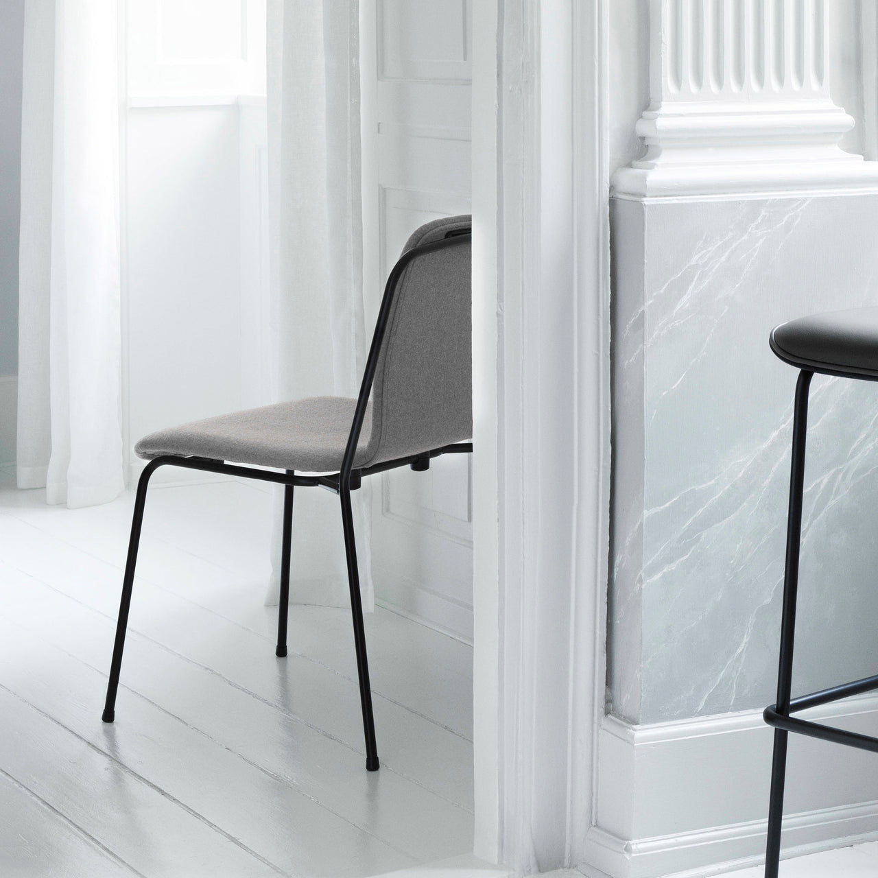 Studio Chair: Full Upholstered