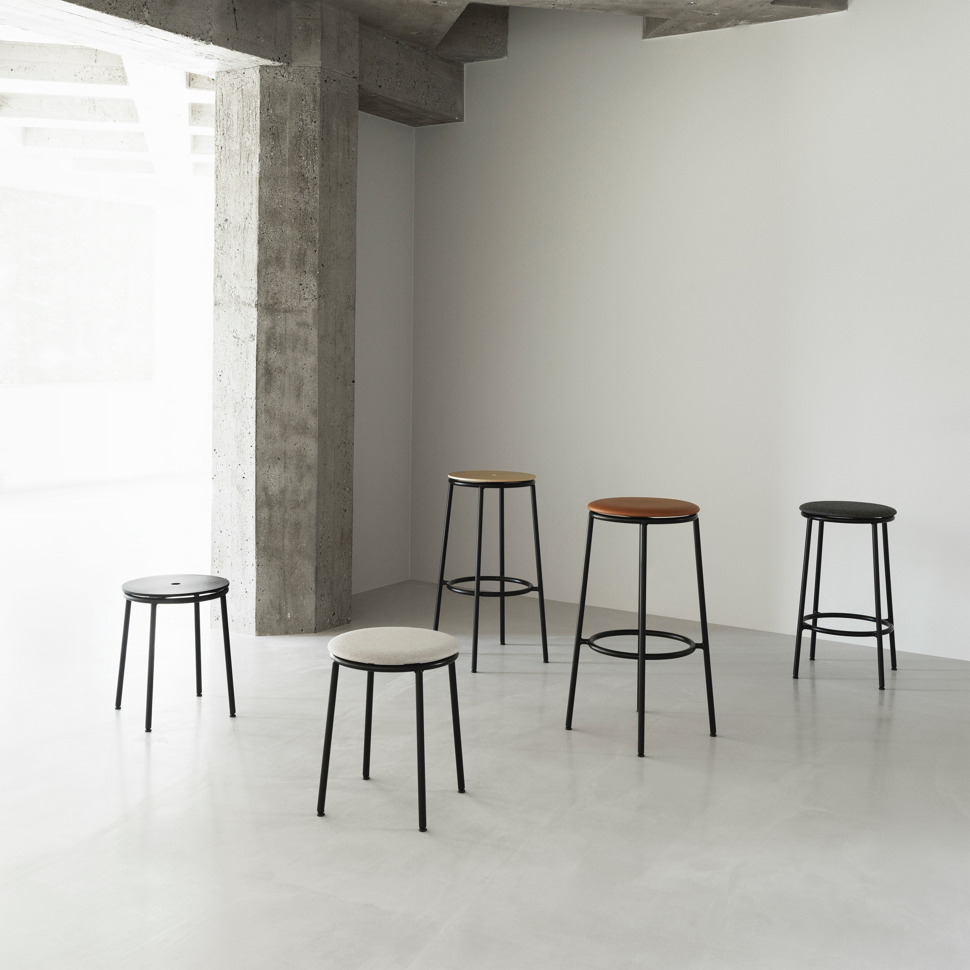 Circa Bar + Counter Stool