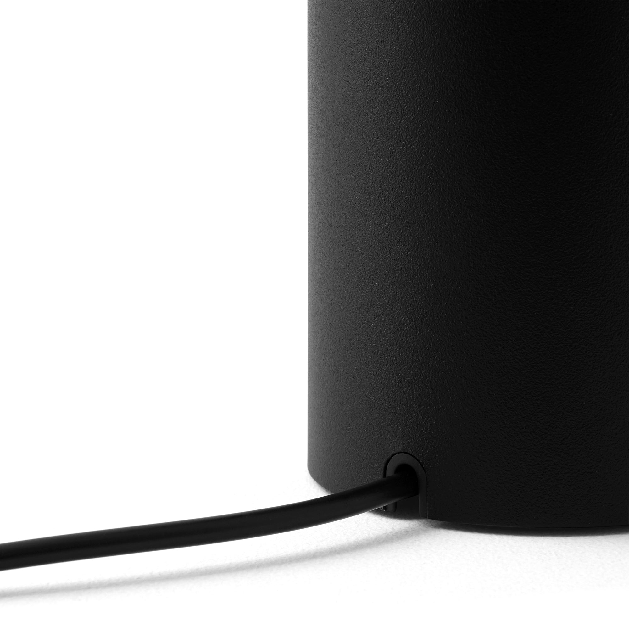 Tense Portable Table Lamp