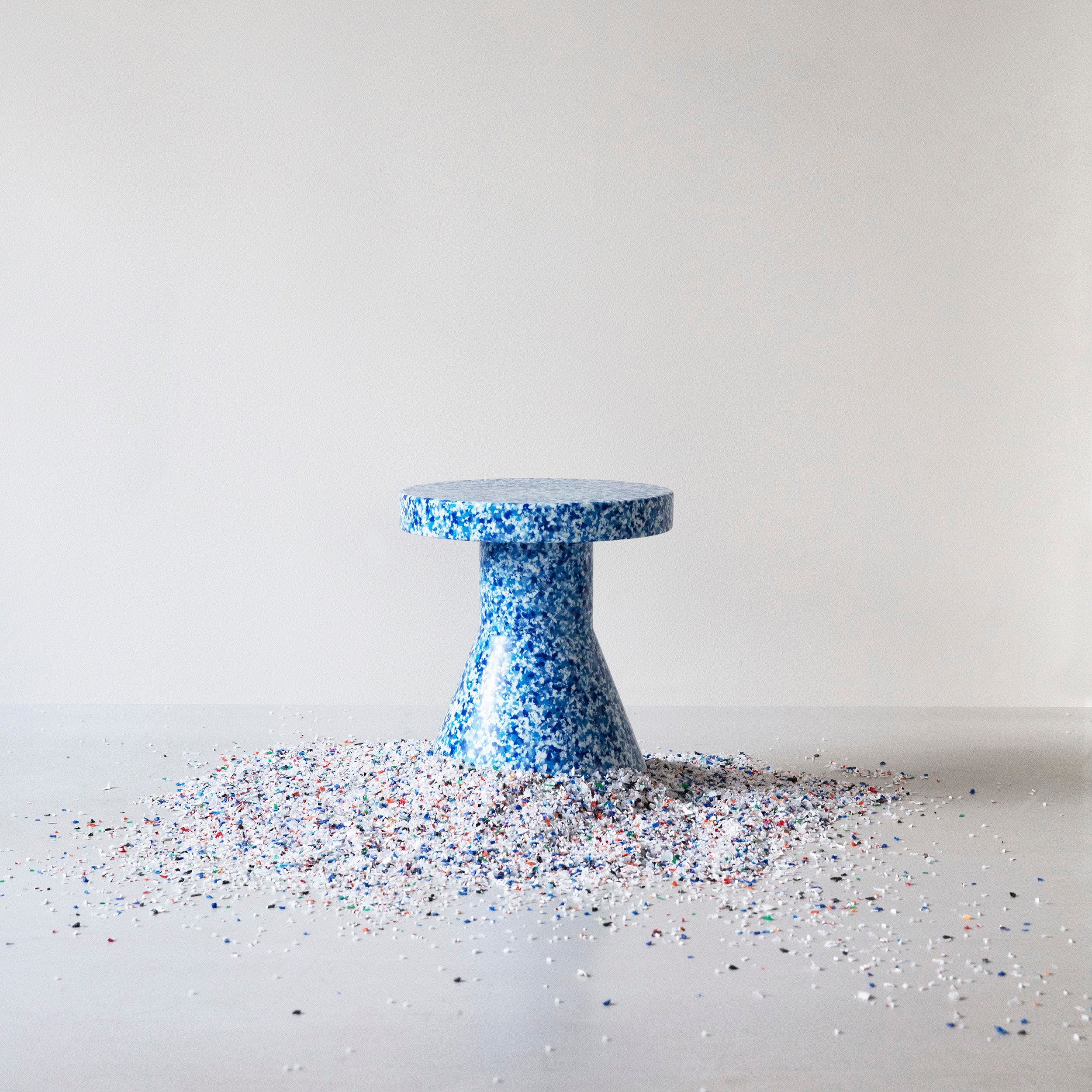 Bit Stool: Cone