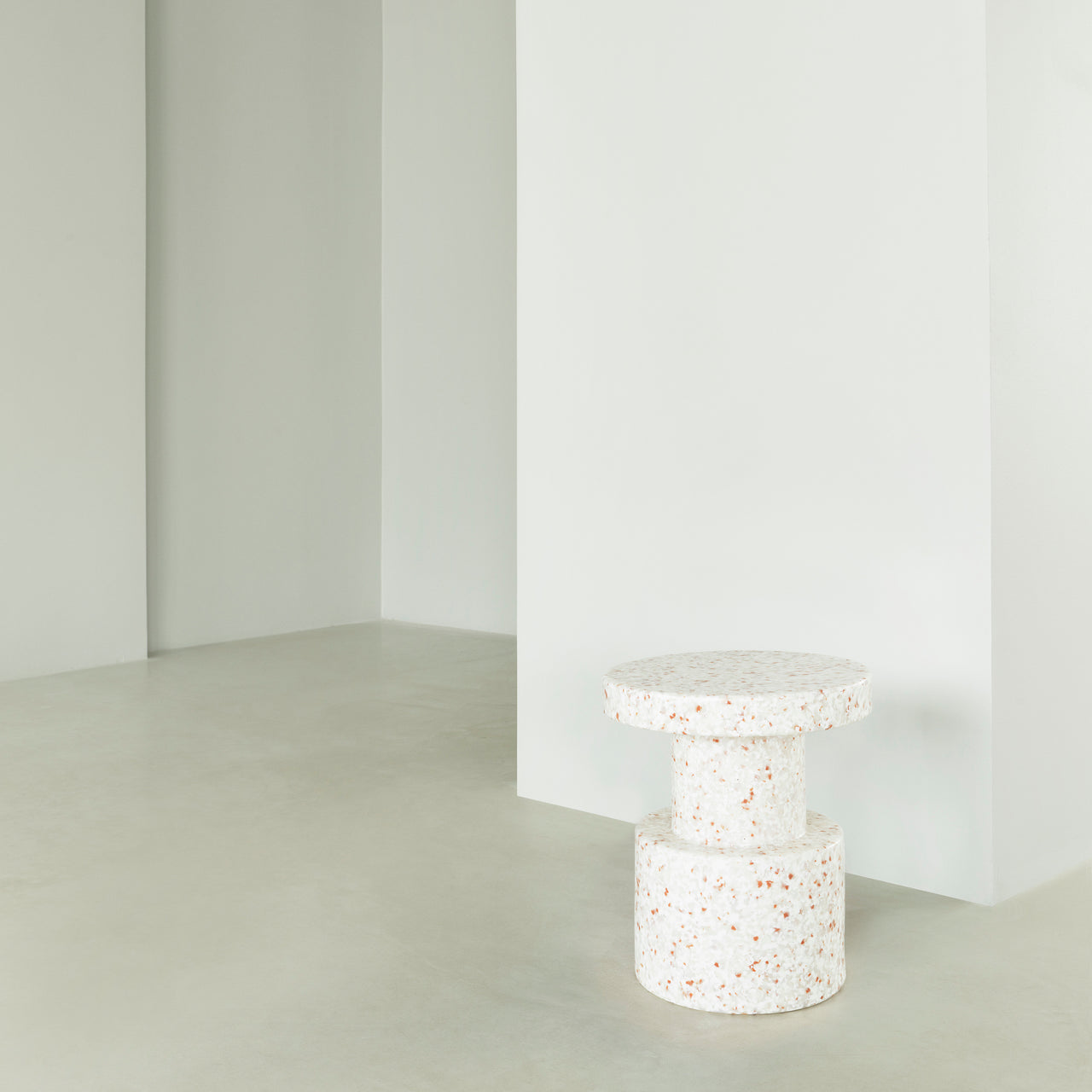 Bit Stool: Column