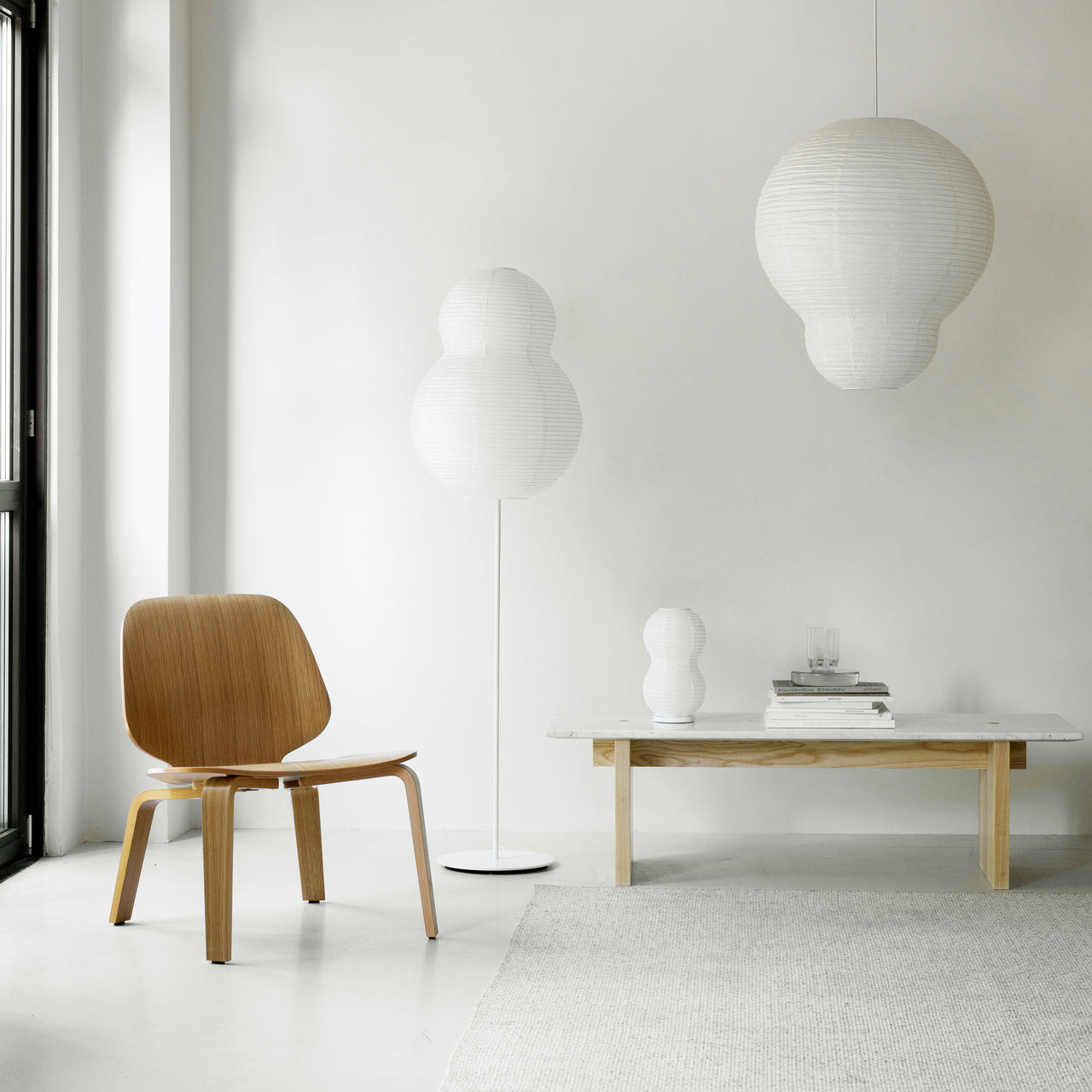 Puff Table Lamp: Twist