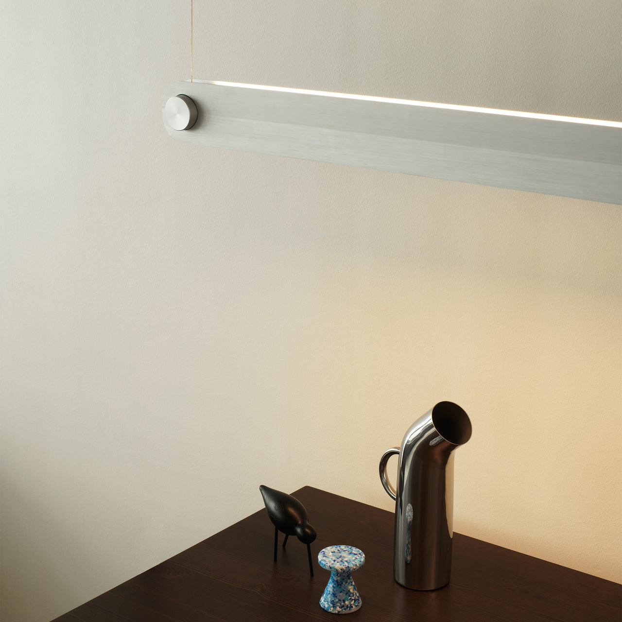 Dim Linear Lamp