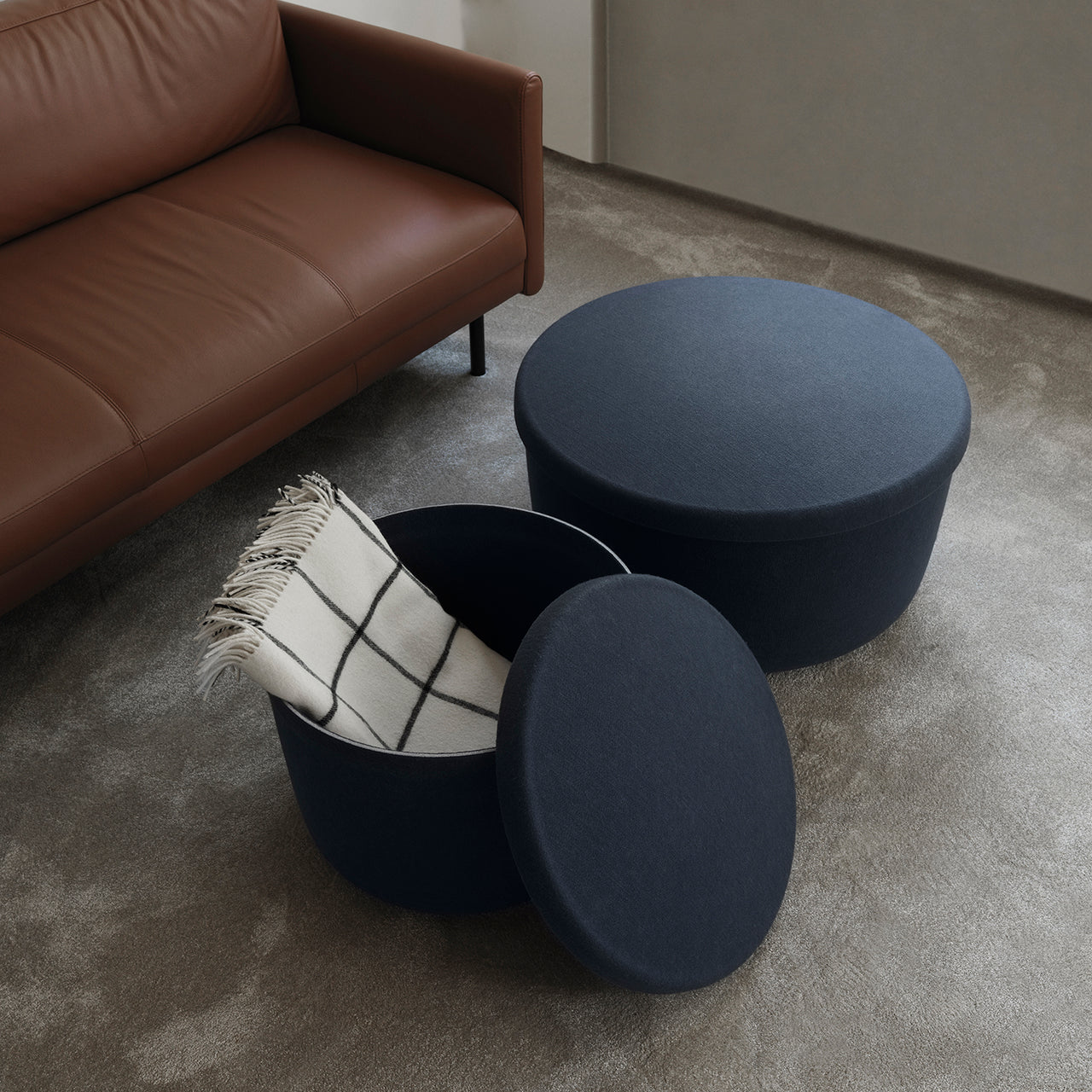 Hide Storage Pouf