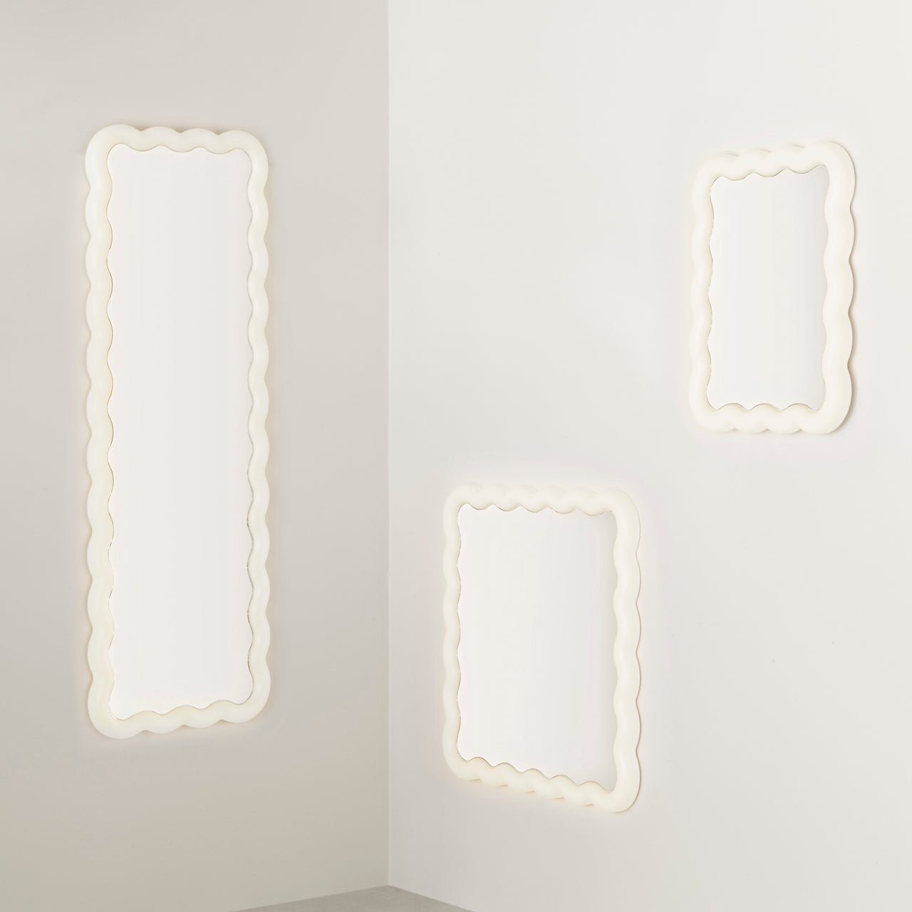 Illu Mirror