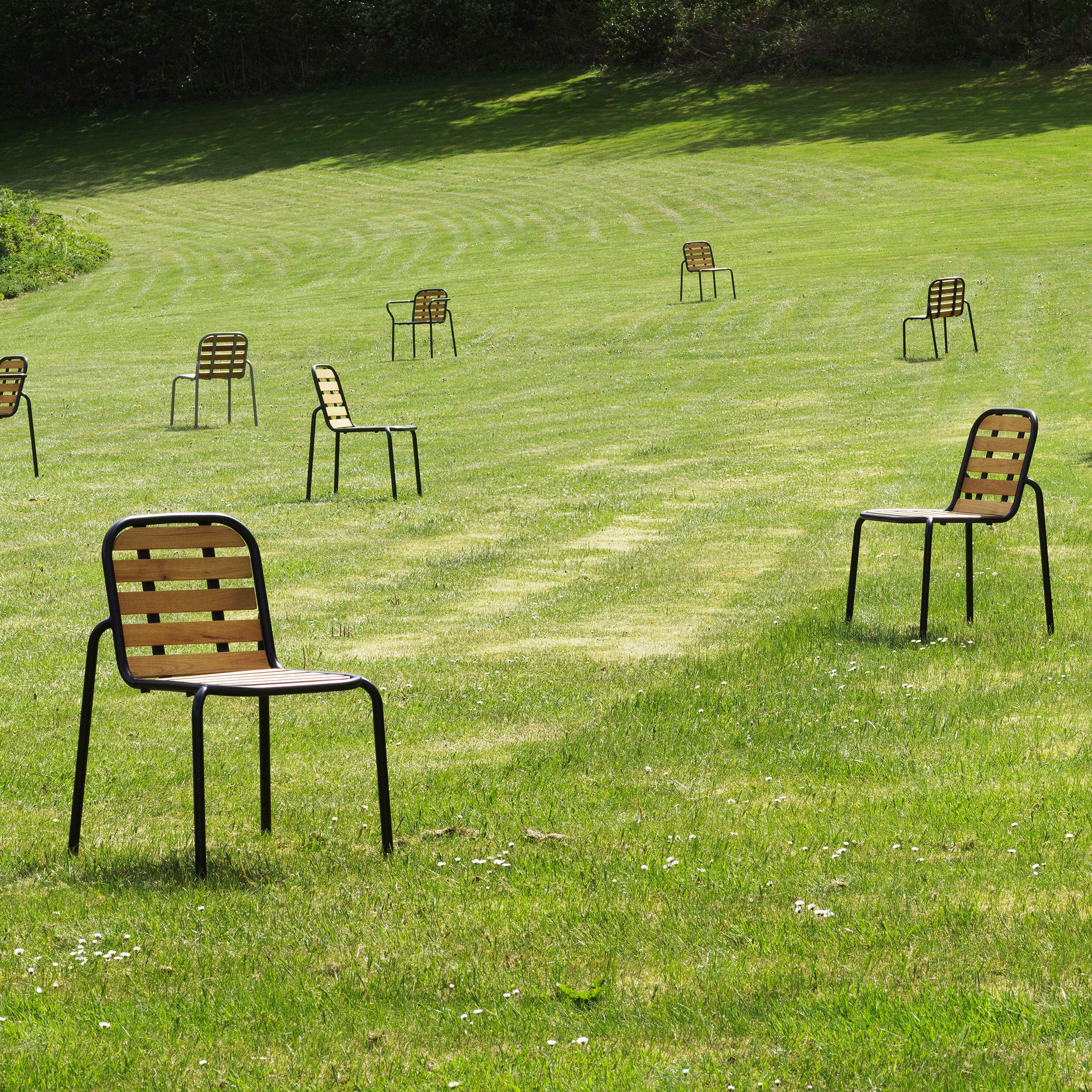 Vig Stacking Chair