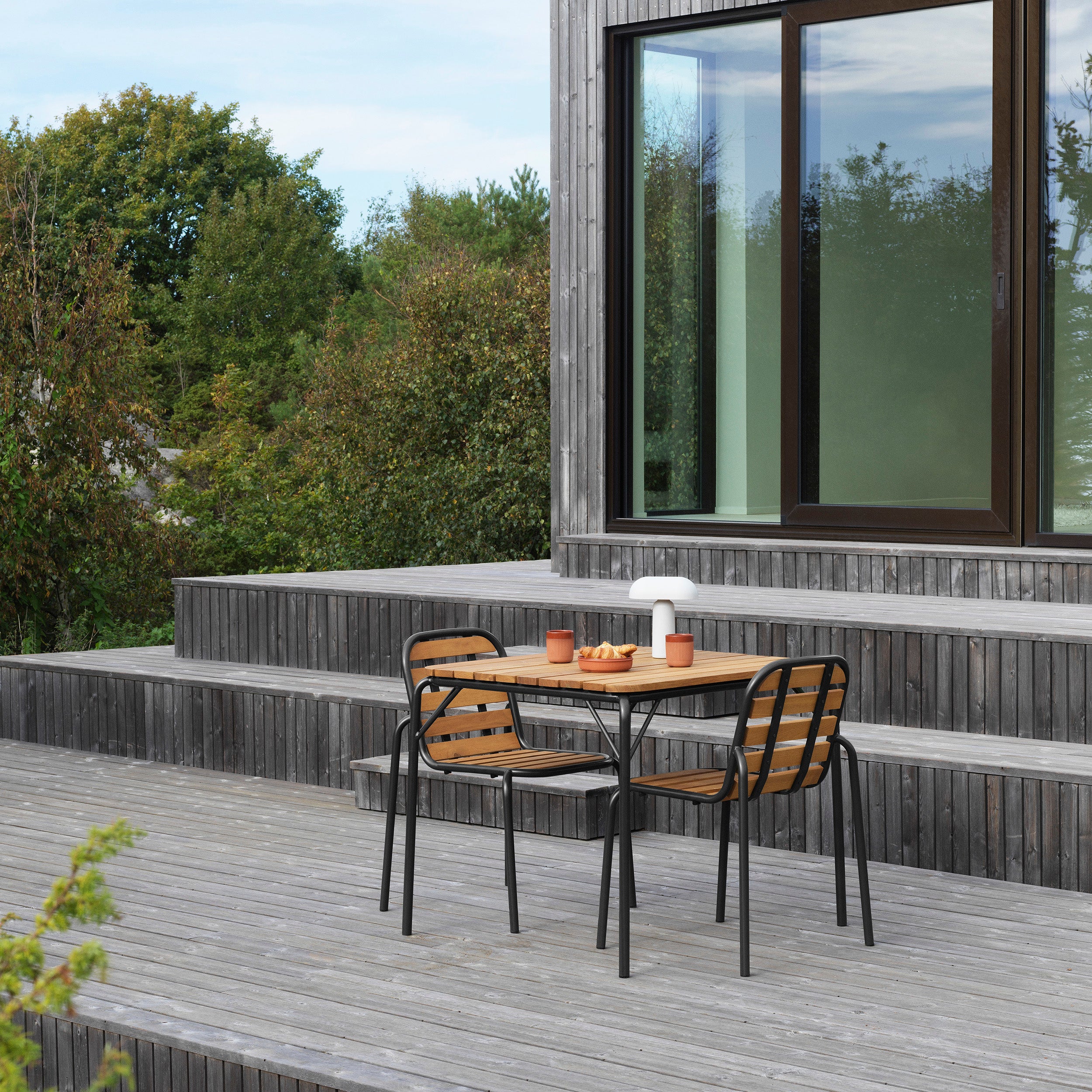 Vig Stacking Chair