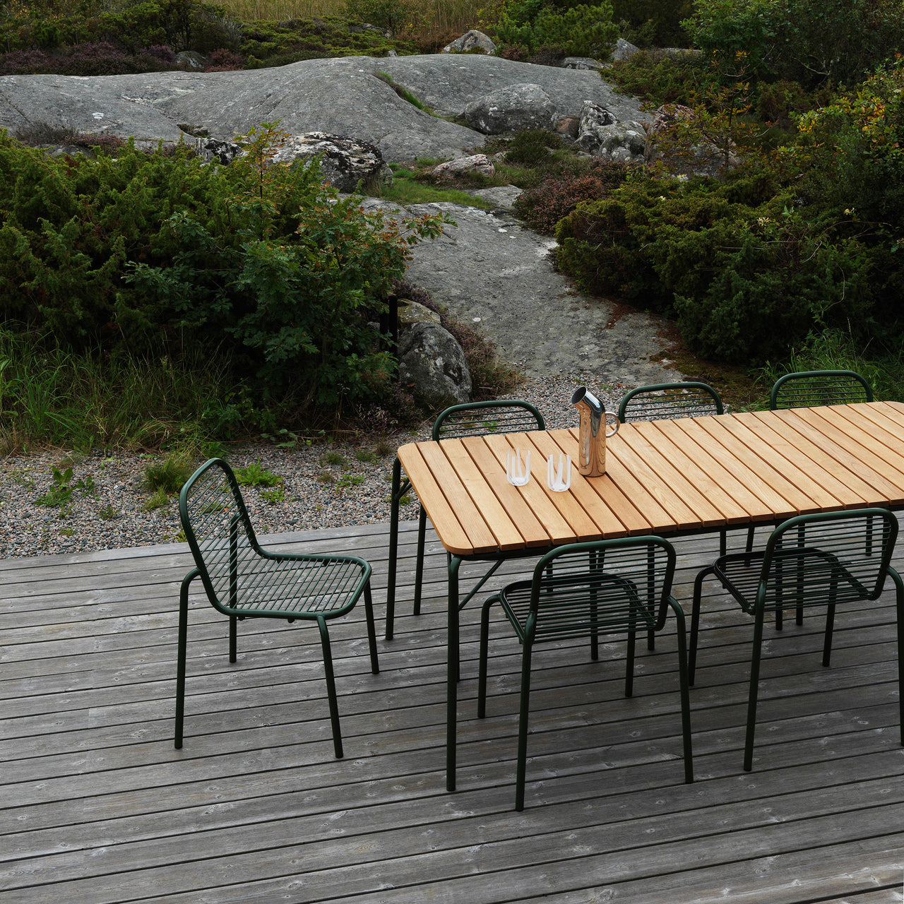 Vig Stacking Chair: Steel