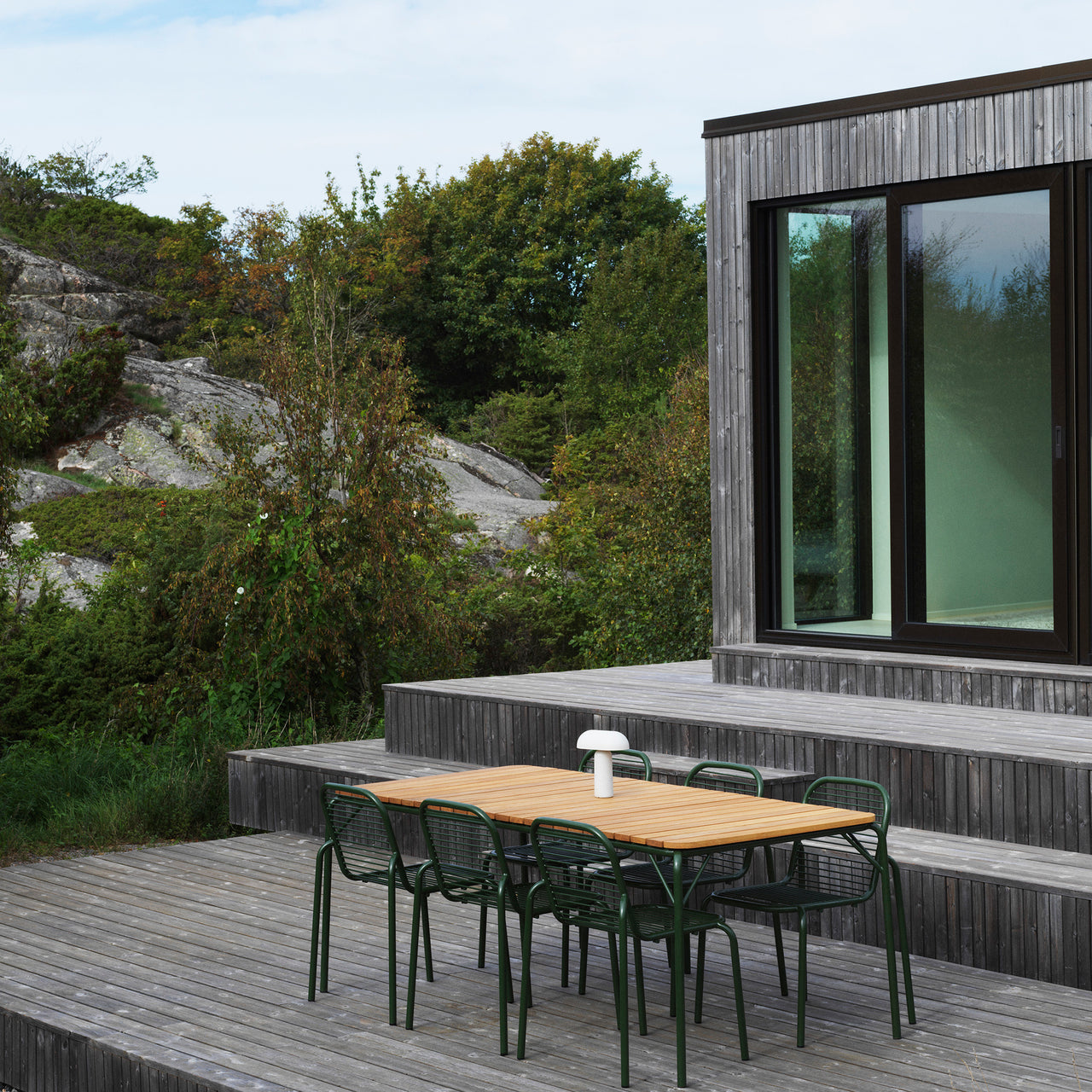 Vig Stacking Chair: Steel