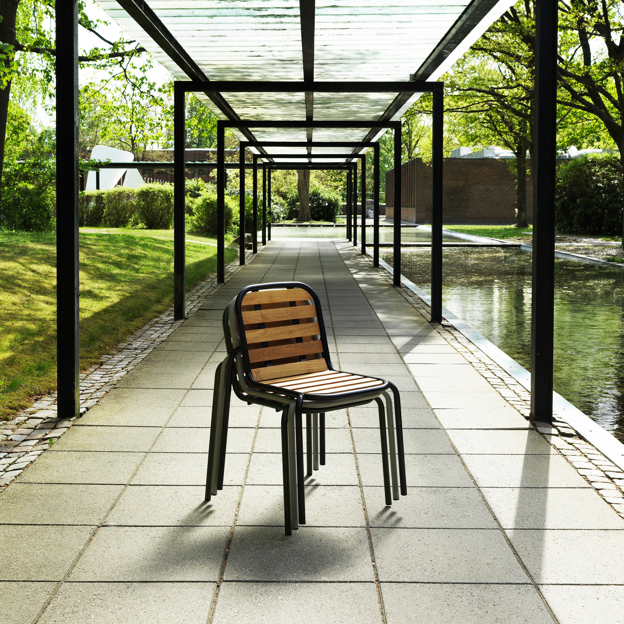 Vig Stacking Chair