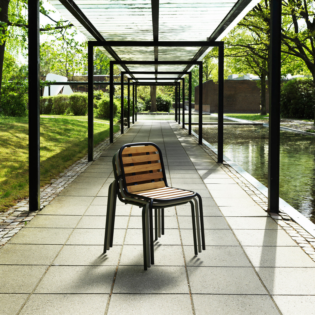 Vig Stacking Chair