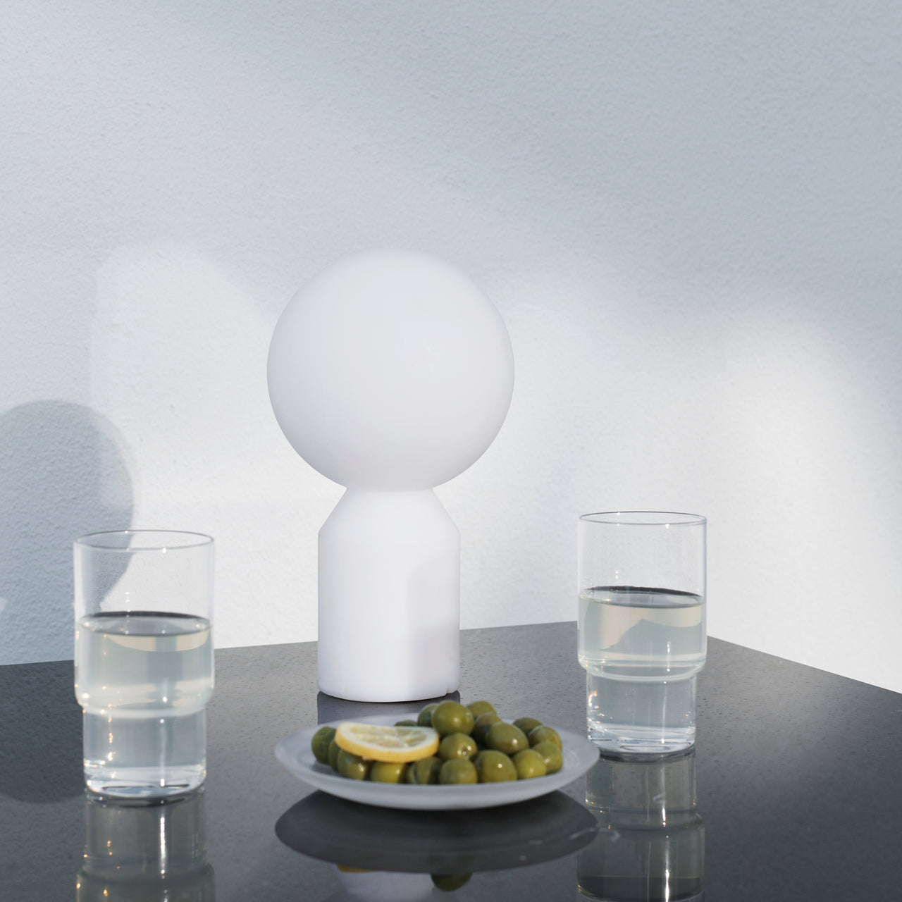 Yo Table Lamp