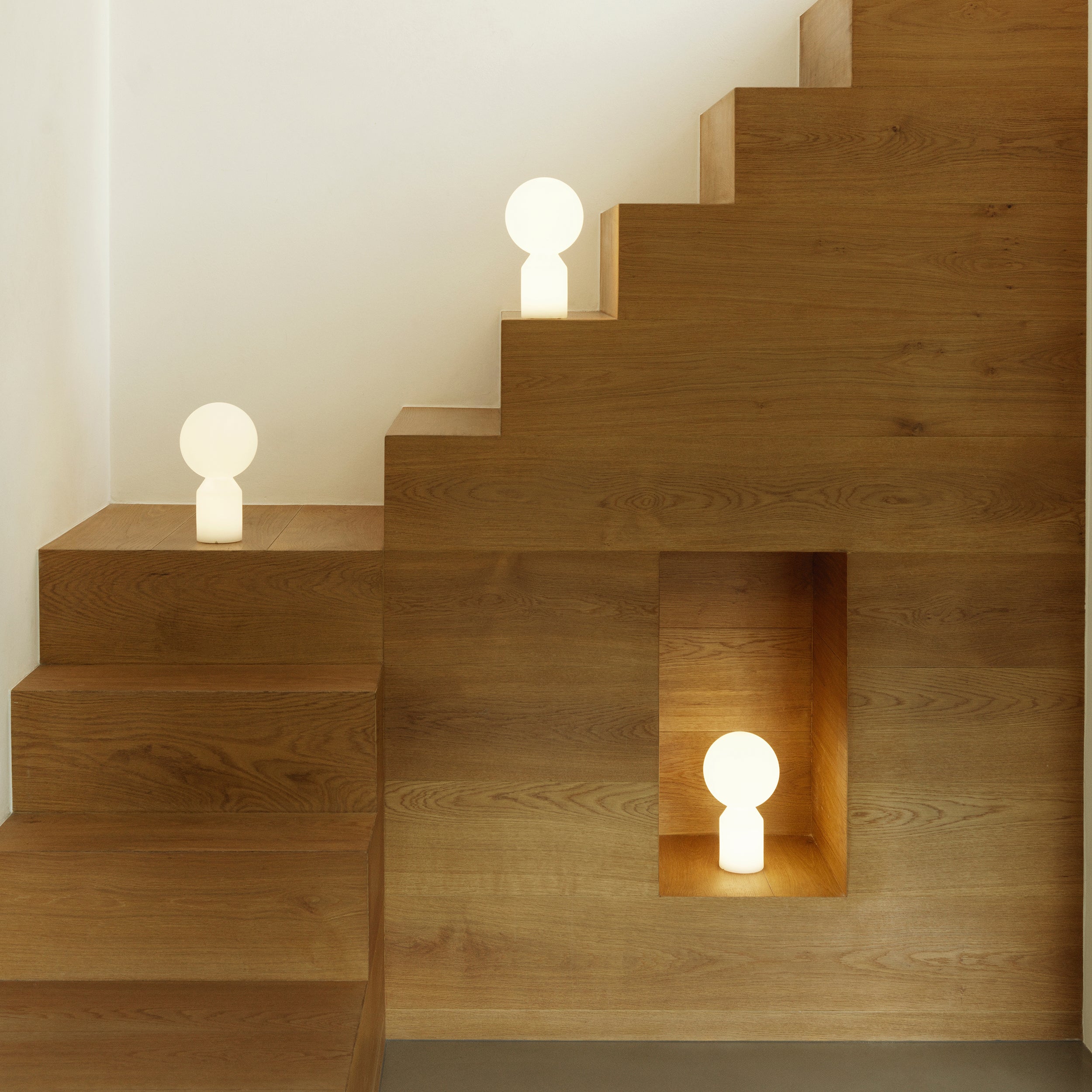 Yo Table Lamp