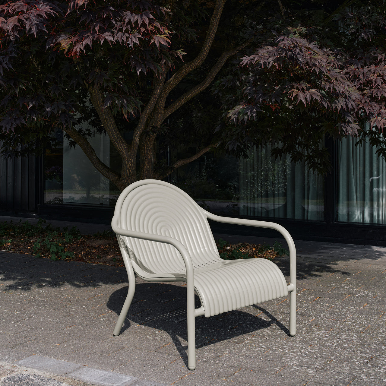 Groove Lounge Chair