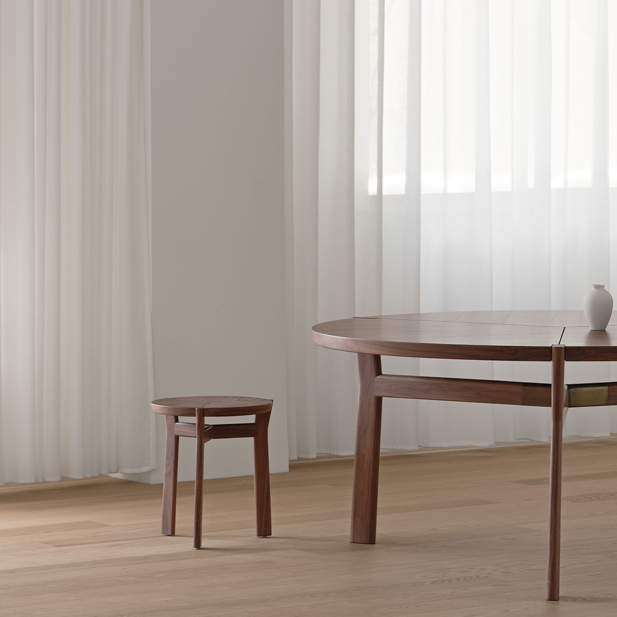 Marea Side Table