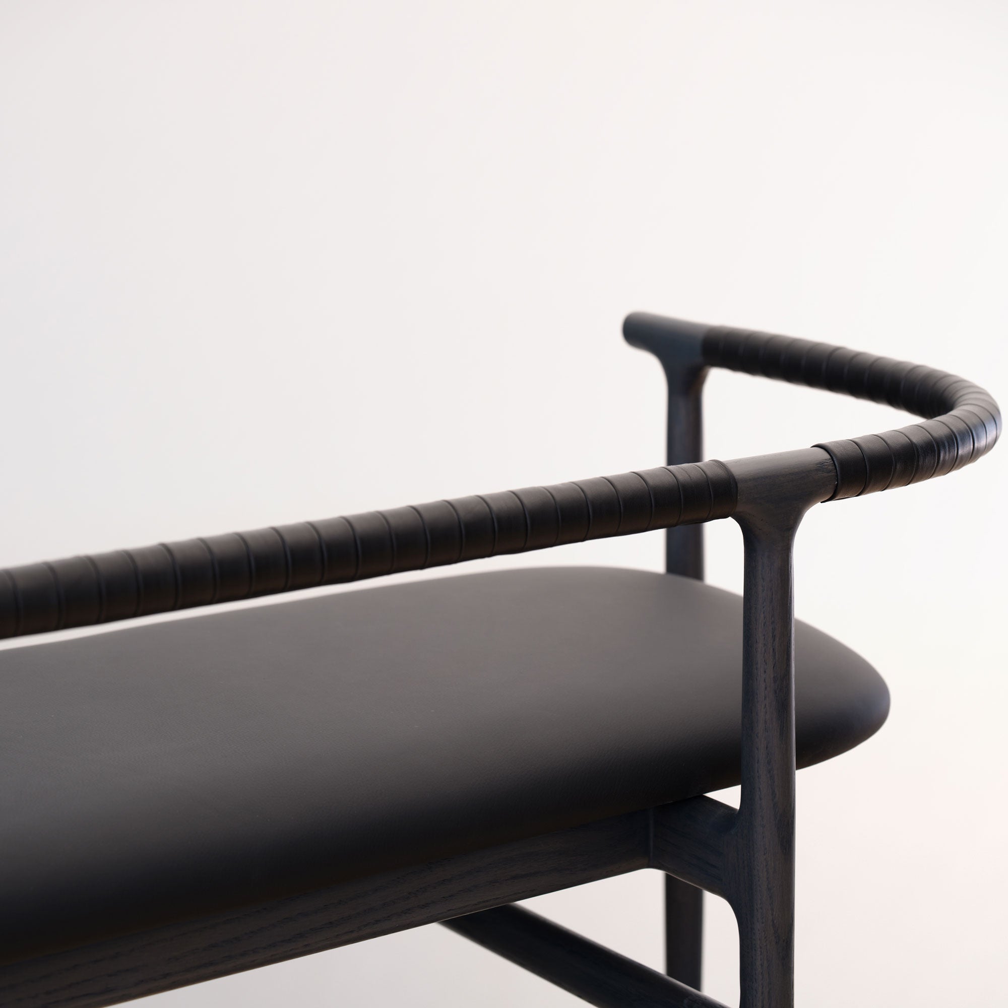 Charlie Bench