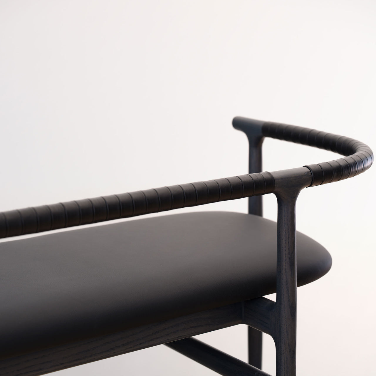 Charlie Bench