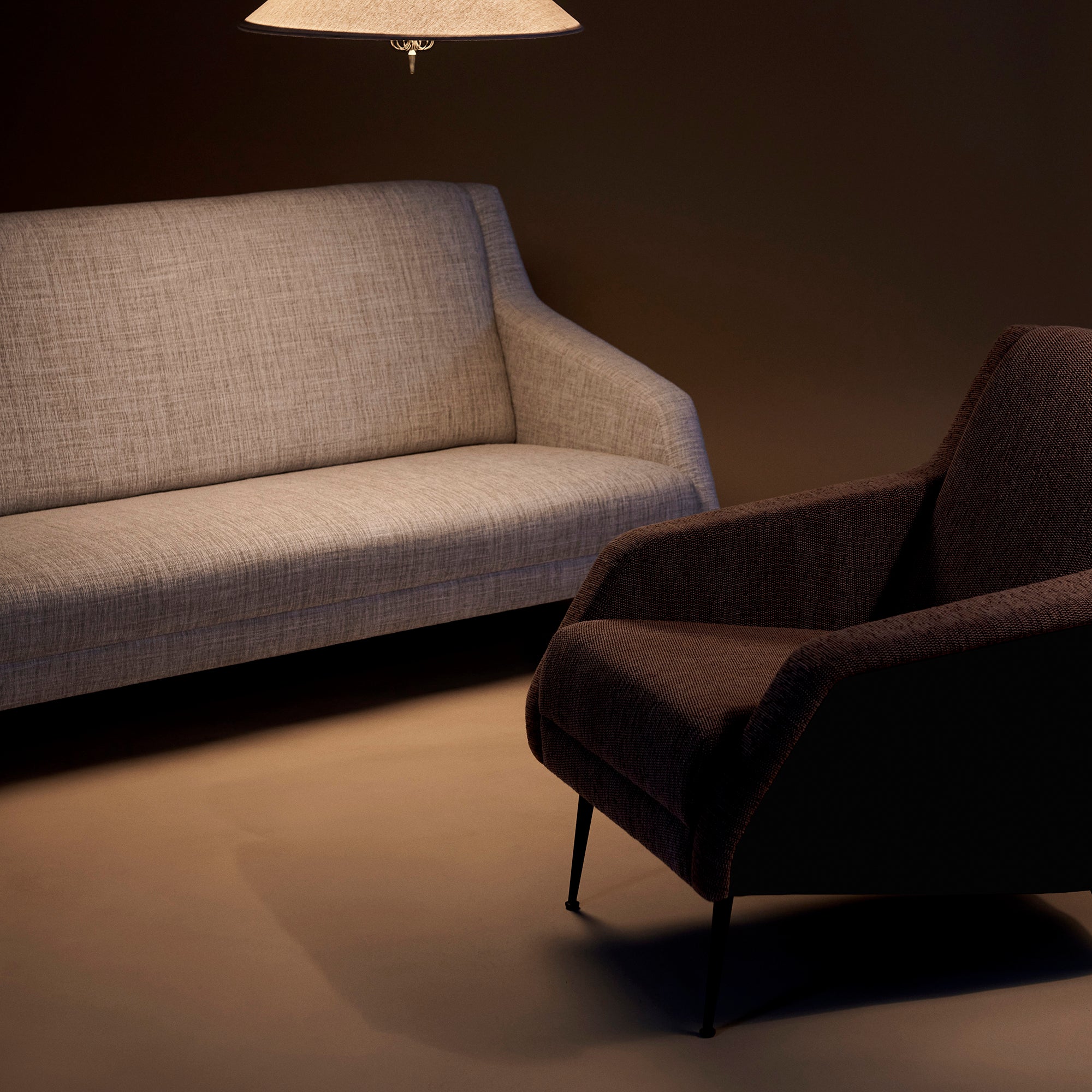 CDC.1 Lounge Chair: Conic Base