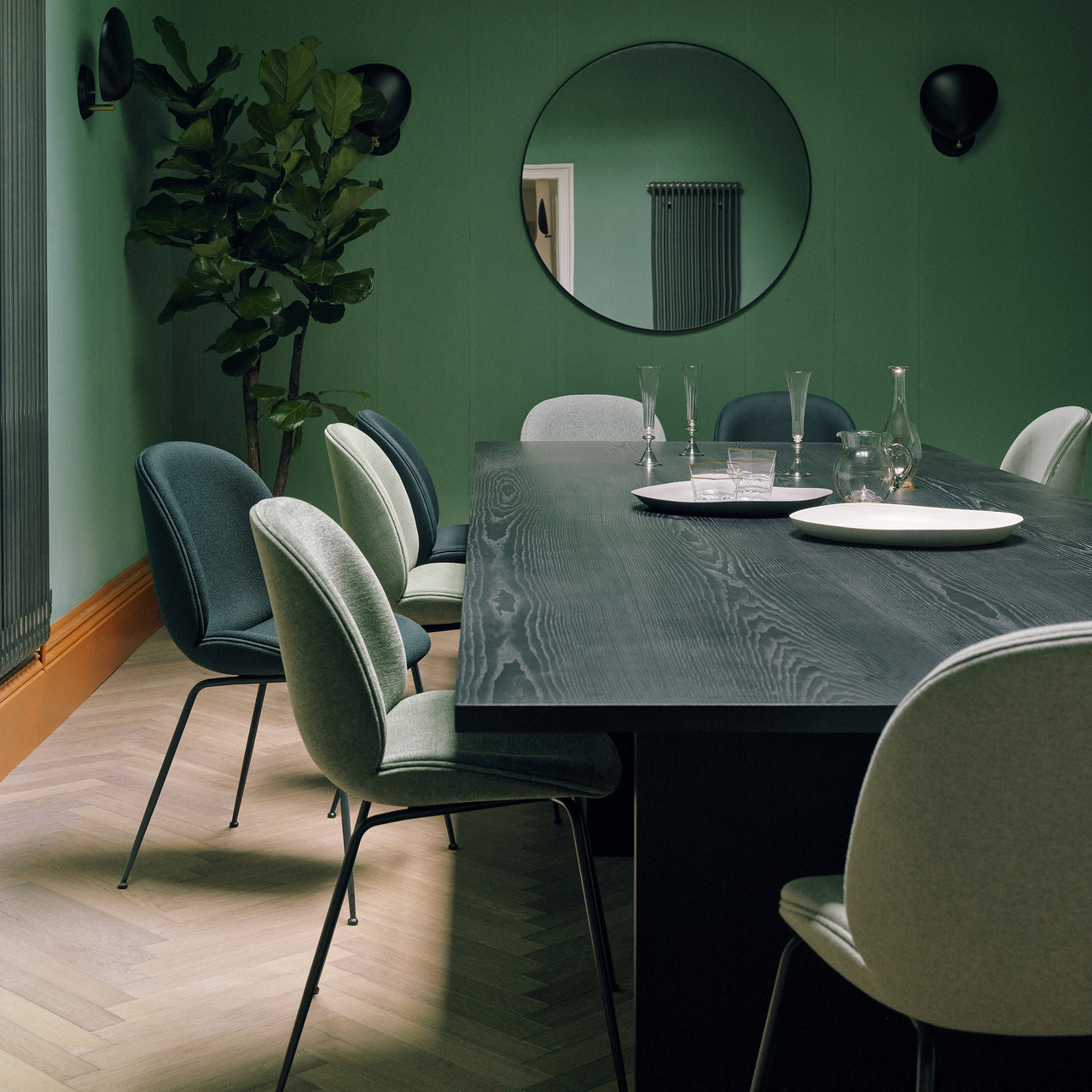 Private Dining Table