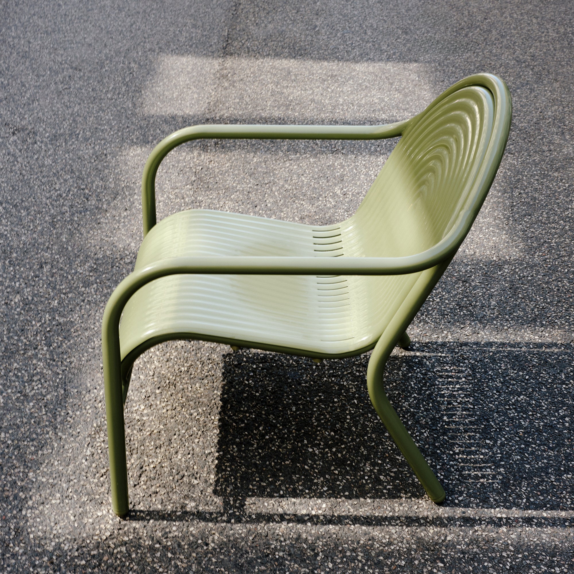Groove Lounge Chair