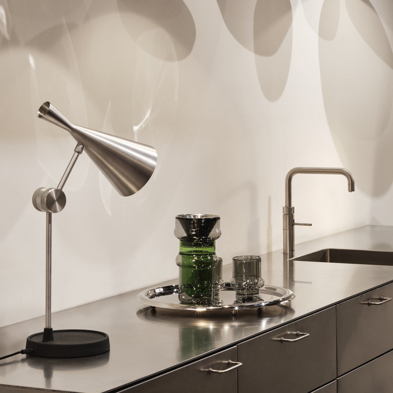 Unbeaten Table Lamp