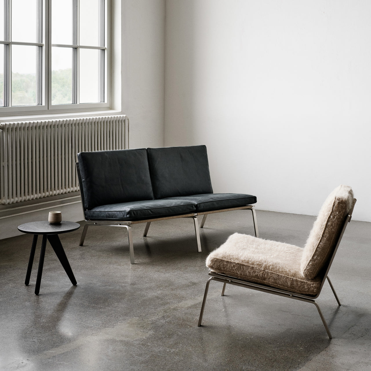 Man Lounge Chair
