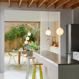 Alumina Single Pendant with Sphere V Bulb