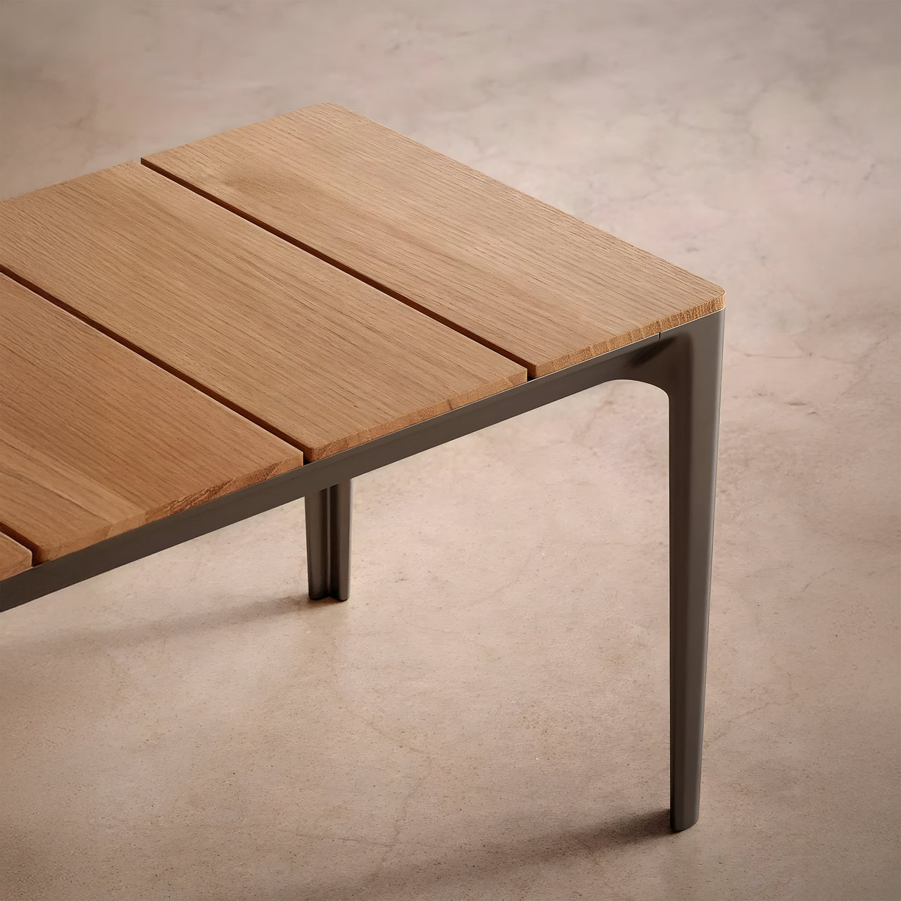 Able Bench: Outdoor
