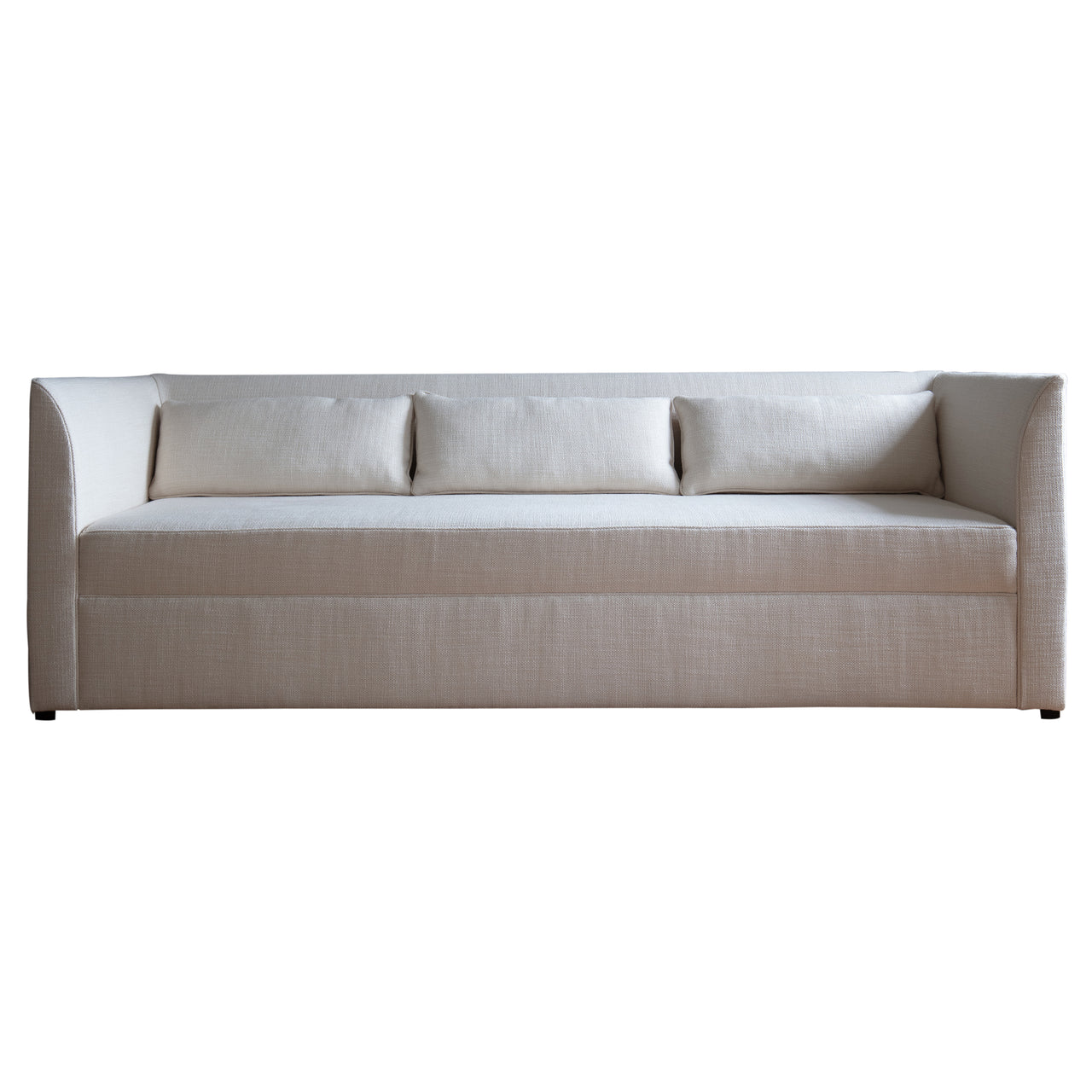 Femme 3 Seater Sofa: Deep