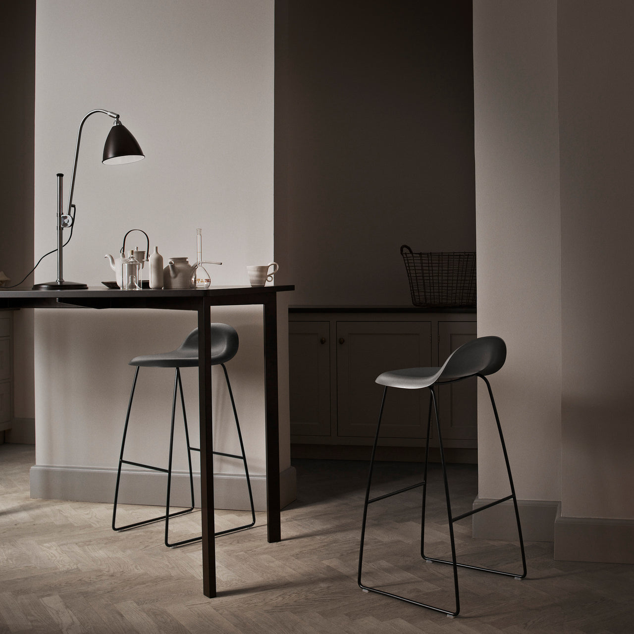 3D Outdoor Bar + Counter Stool: Sledge Base + Plastic Shell