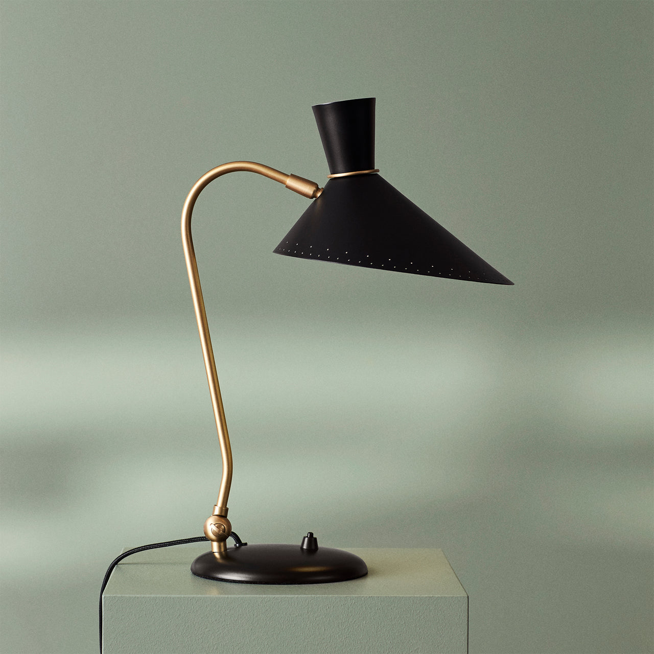 Bloom Table Lamp