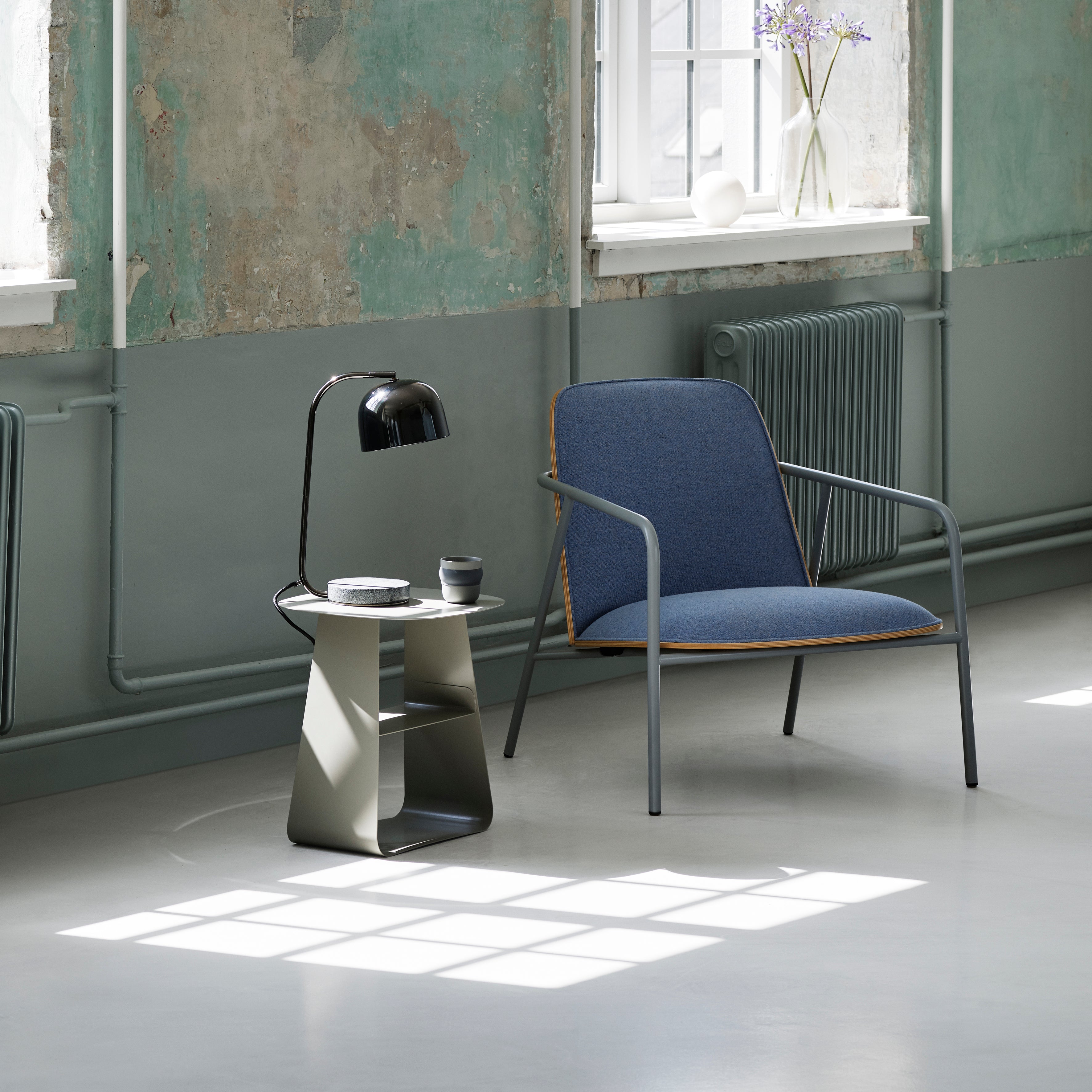 Grant Table Lamp