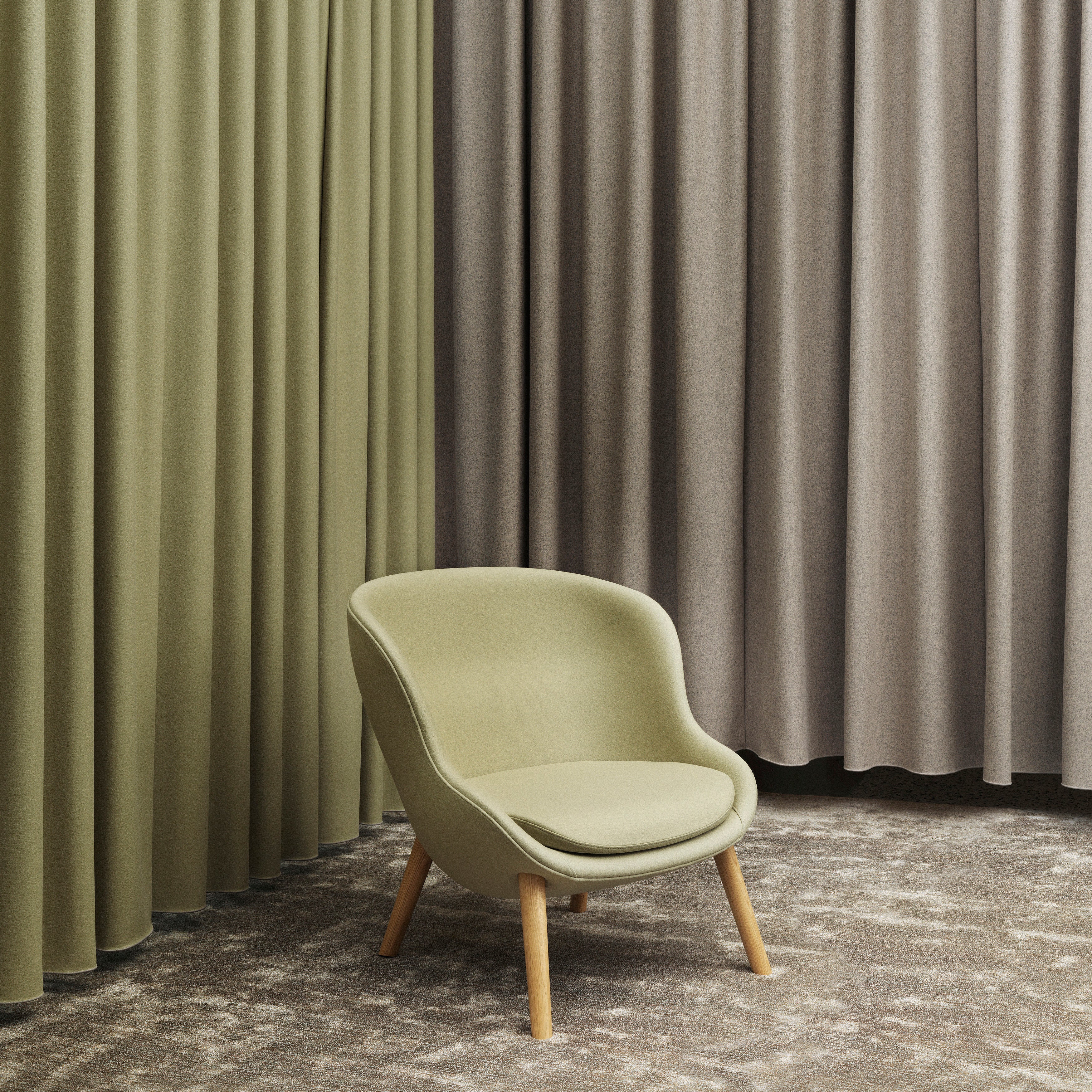 Hyg Lounge Chair: Low