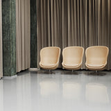 Hyg Lounge Chair High: Swivel Base