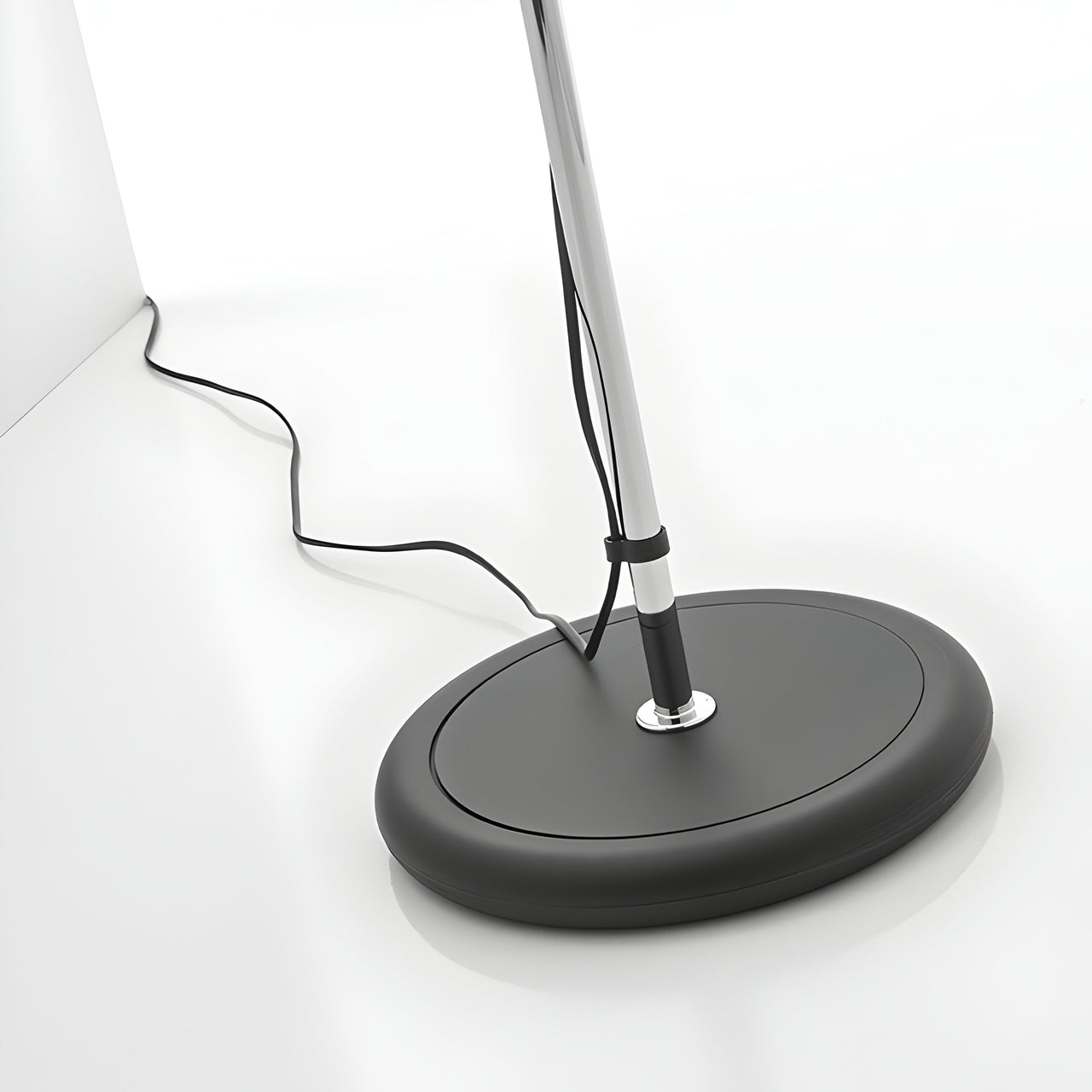 Triedro Floor Lamp