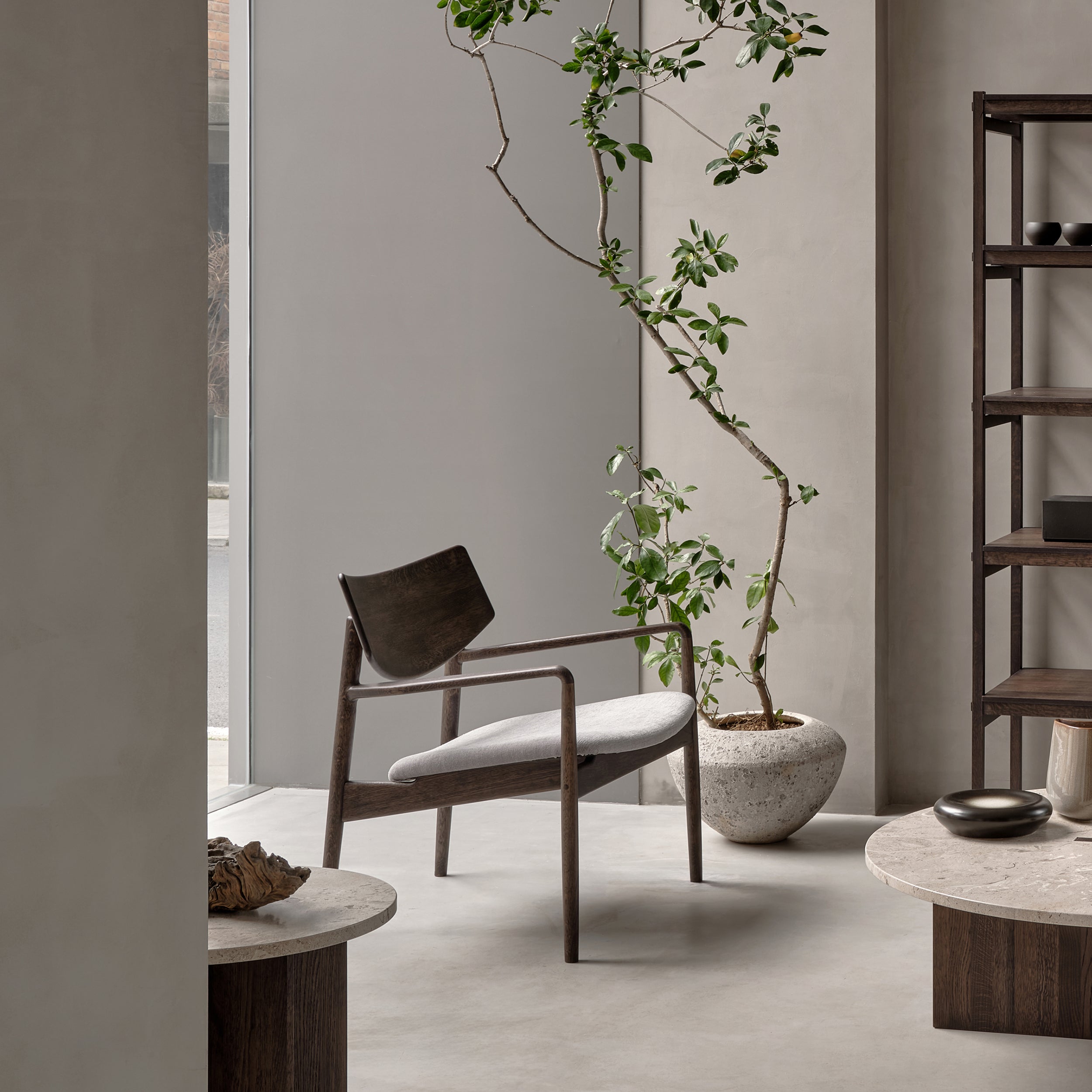 A-LC01 Lounge Chair: LS