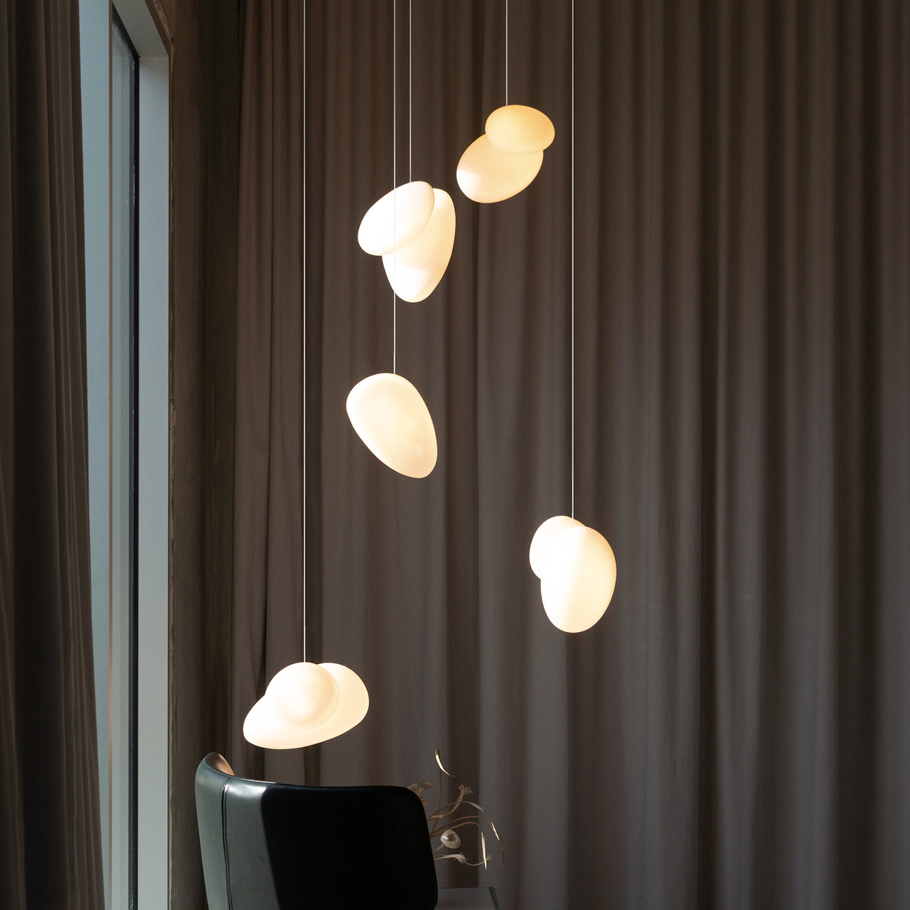 Pebble Chandelier 5: Helix