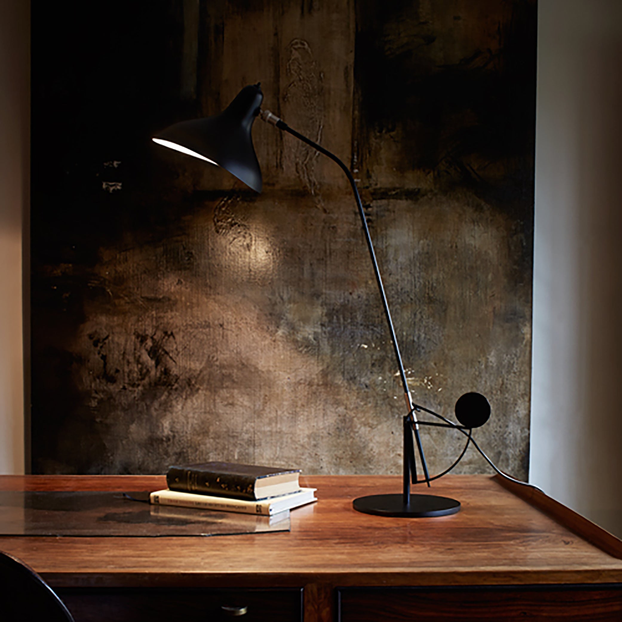 Mantis BS3 Table Lamp