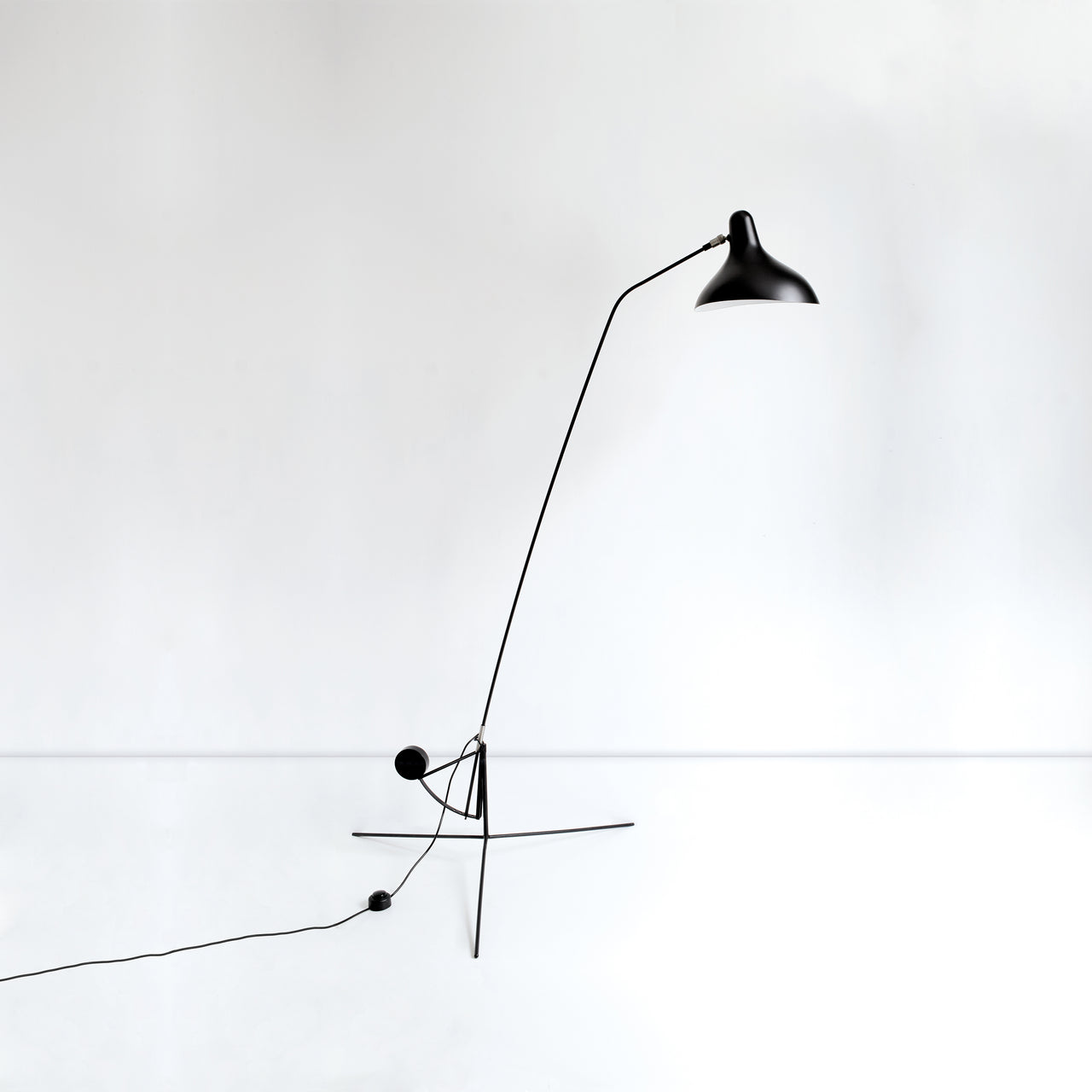 Mantis BS1 Floor Lamp