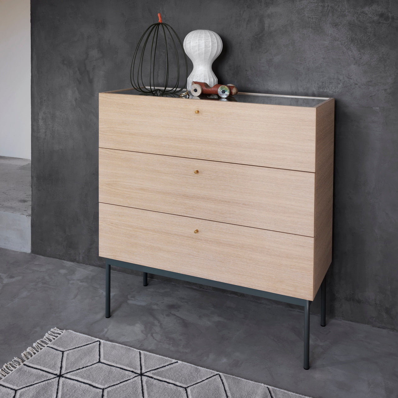 Luc 100 Drawer: Glass Top