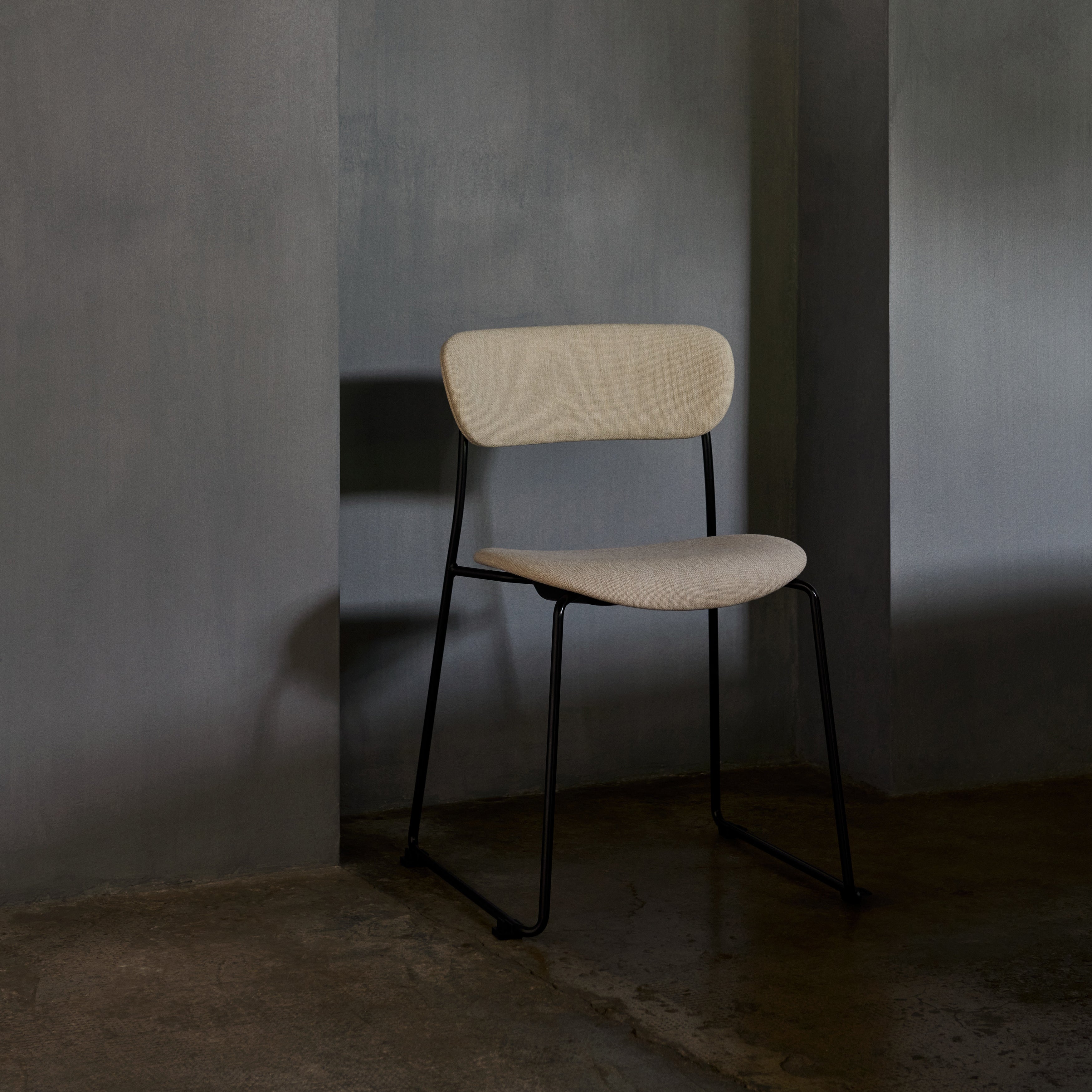 Pavilion AV53 Stacking Side Chair