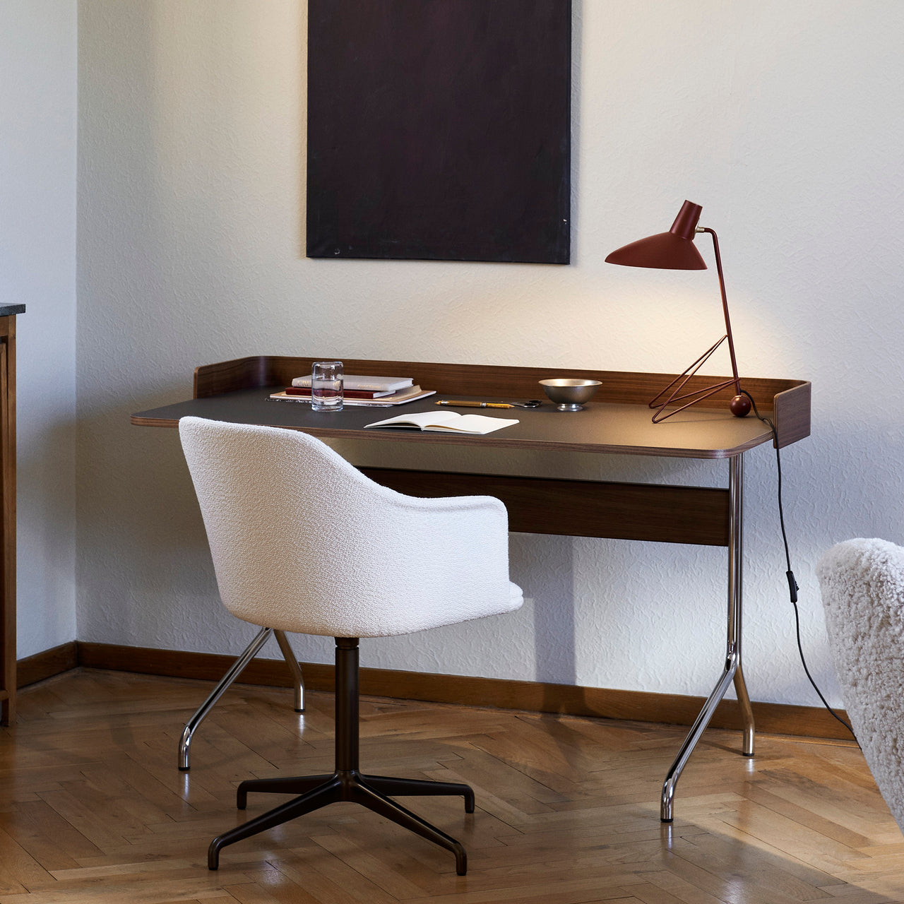 Tripod HM9 Table Lamp